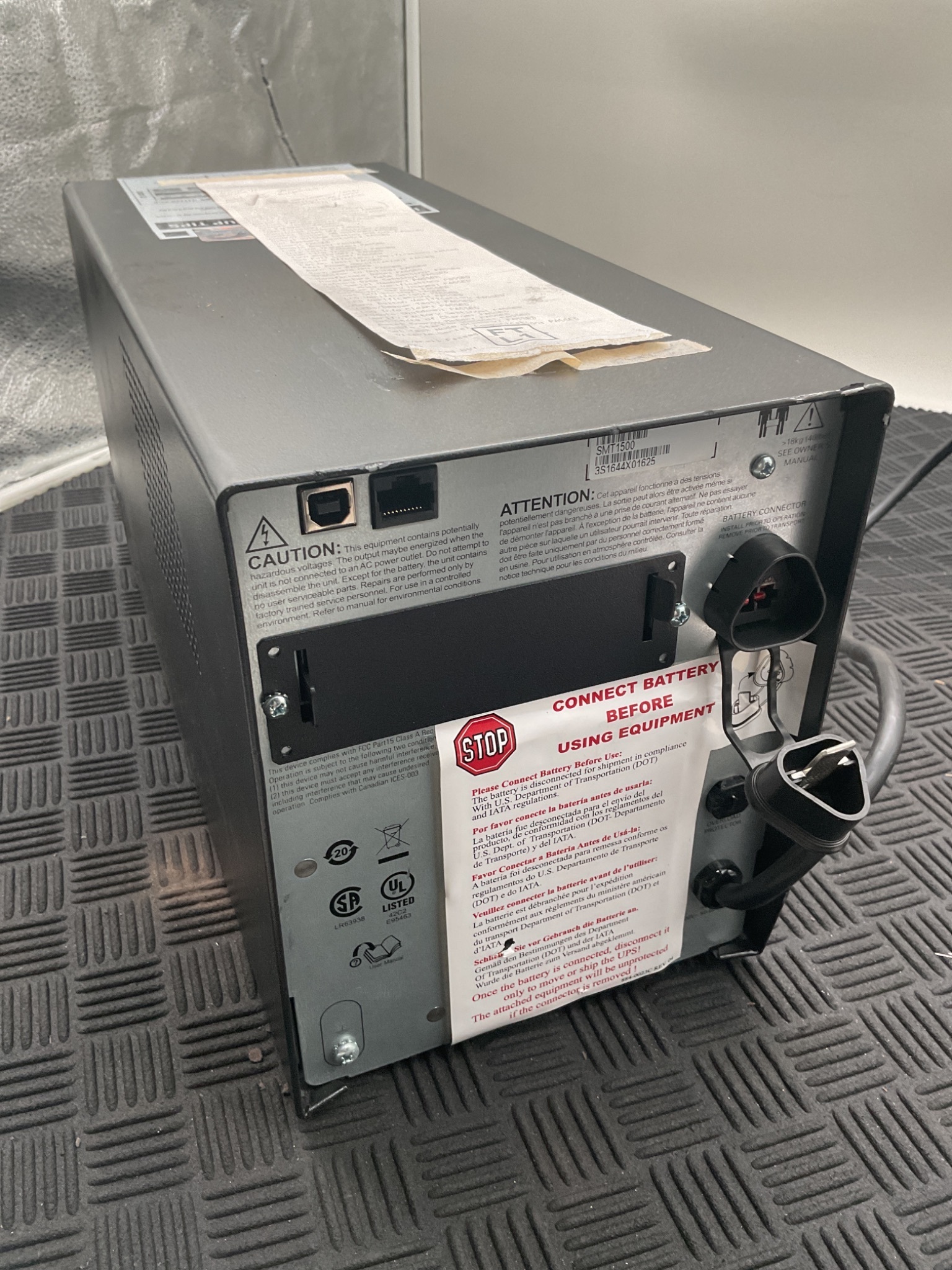 APC SMT1500 Smart-UPS 1500VA 120V LCD Tower Battery Backup NEW 3