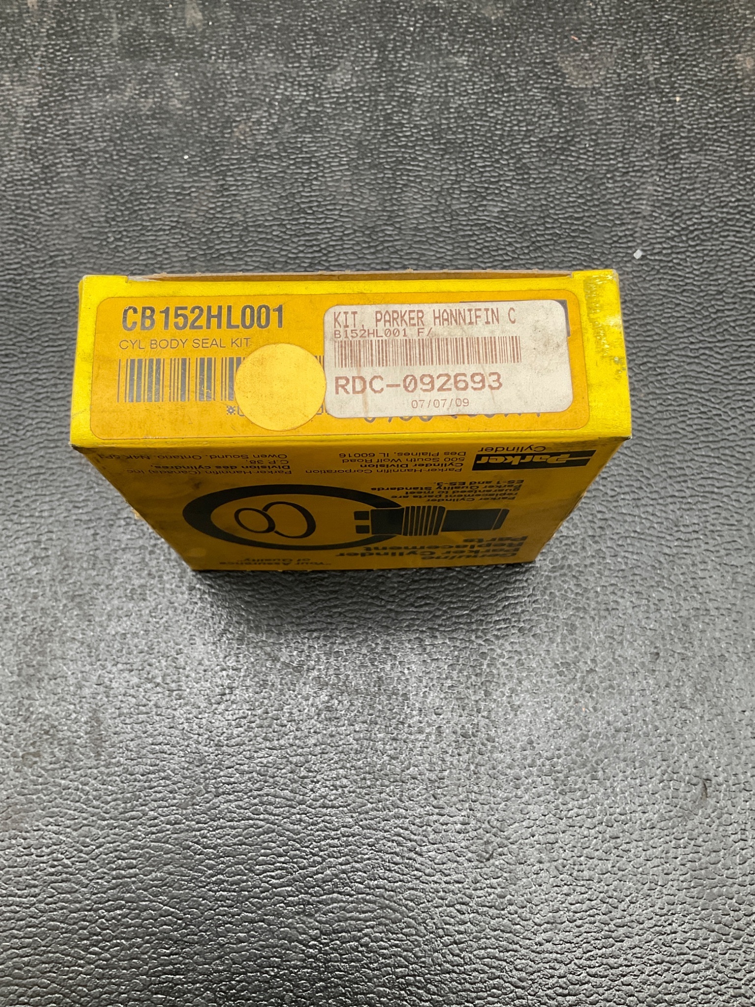 PARKER CB152HL001 CYLINDER BODY SEAL KIT NEW 1