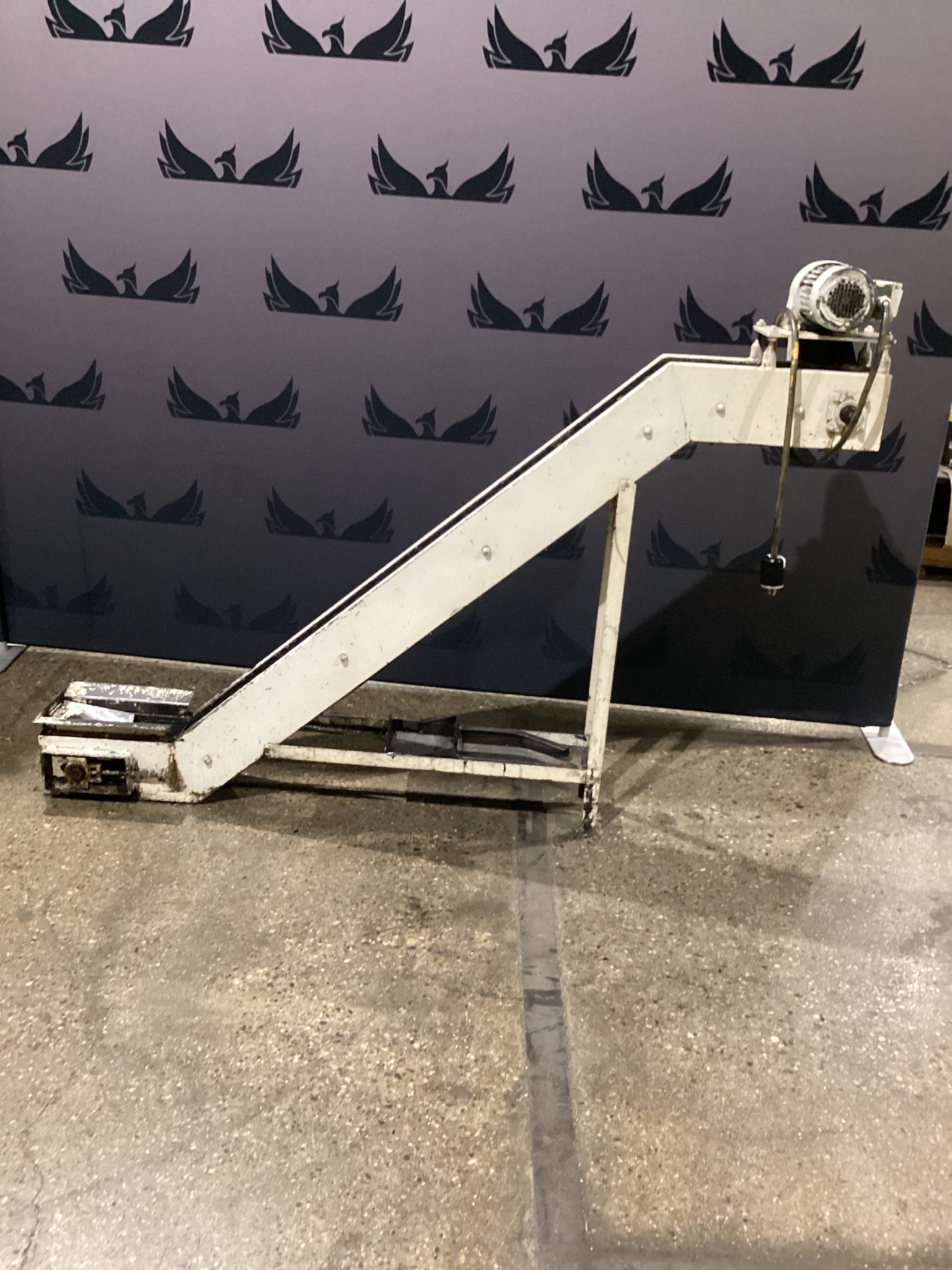 Incline Chip Conveyor USED 1