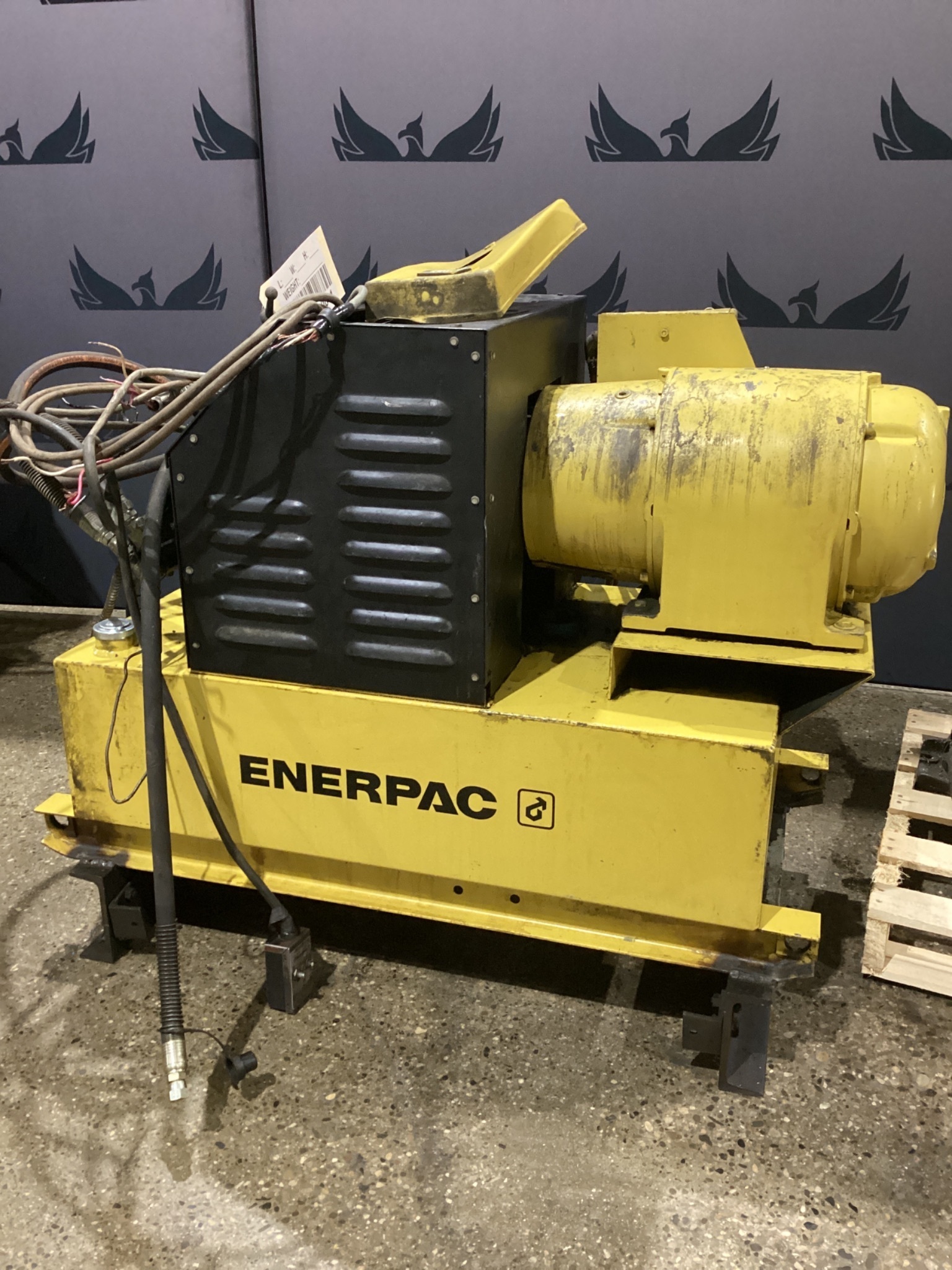 ENERPAC PER-8418C Electric Hydraulic Pump 8000-Series 18 Gal USED 0