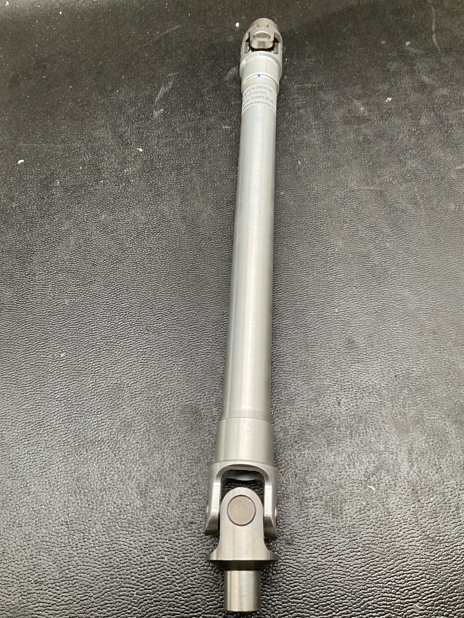 KUKA 394.001-07.610.00-02 Drive Shaft 71W0872-007-00 USED 2