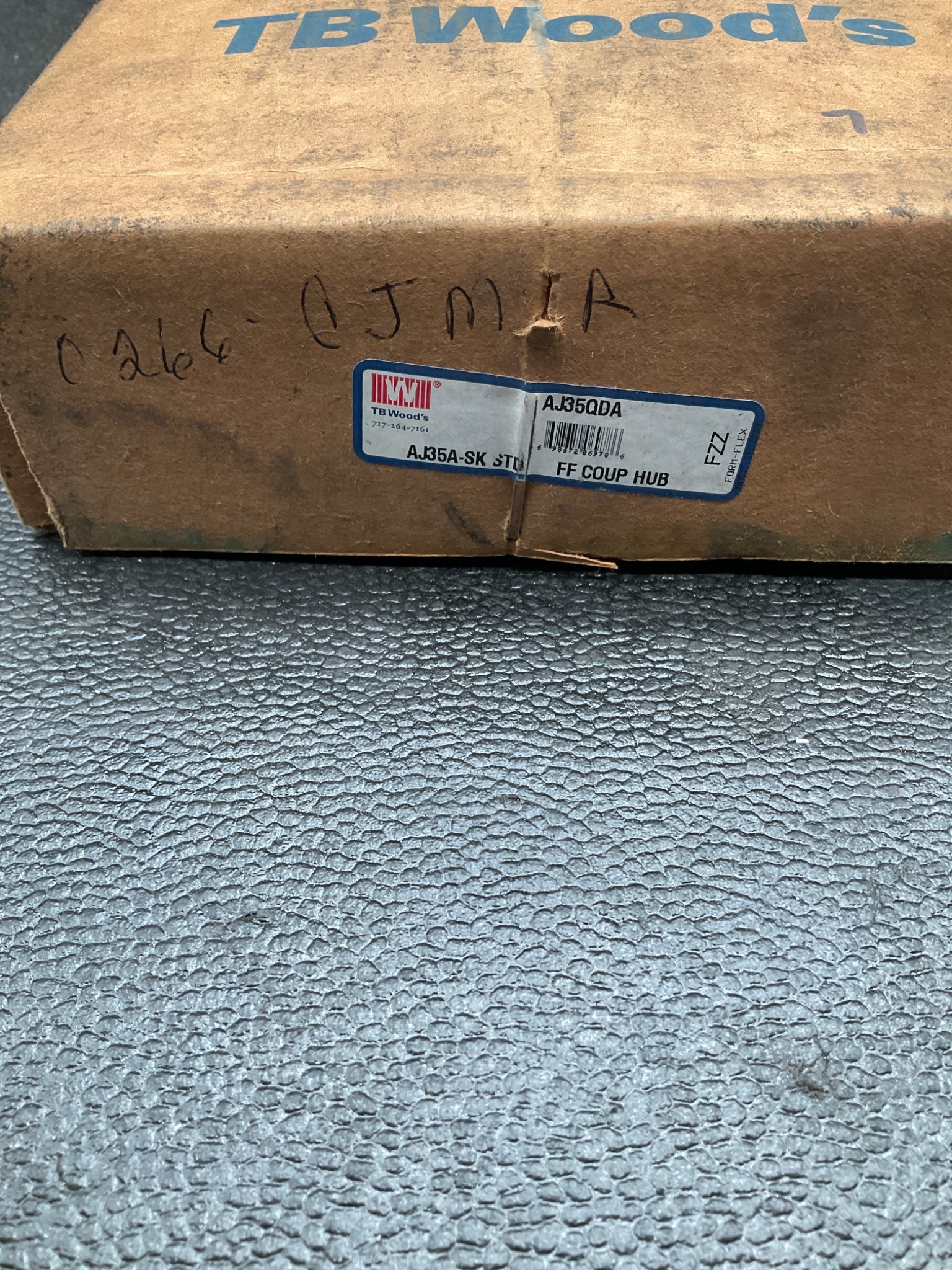 TB WOODS AJ35A-SK Shaft Coupling Hub NEW 1