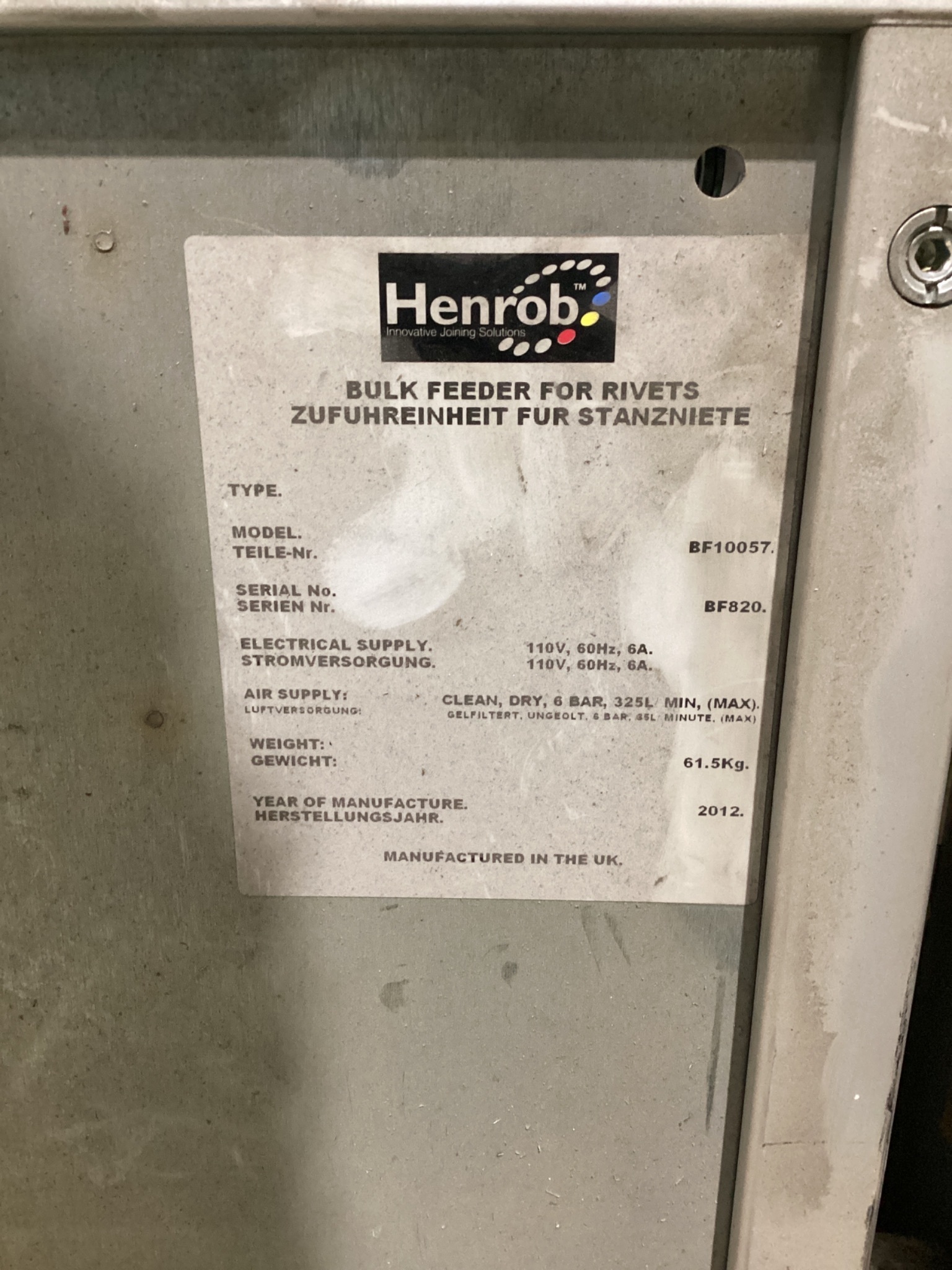 HENROB BF10057 Bulk Feeder for Rivets USED 3
