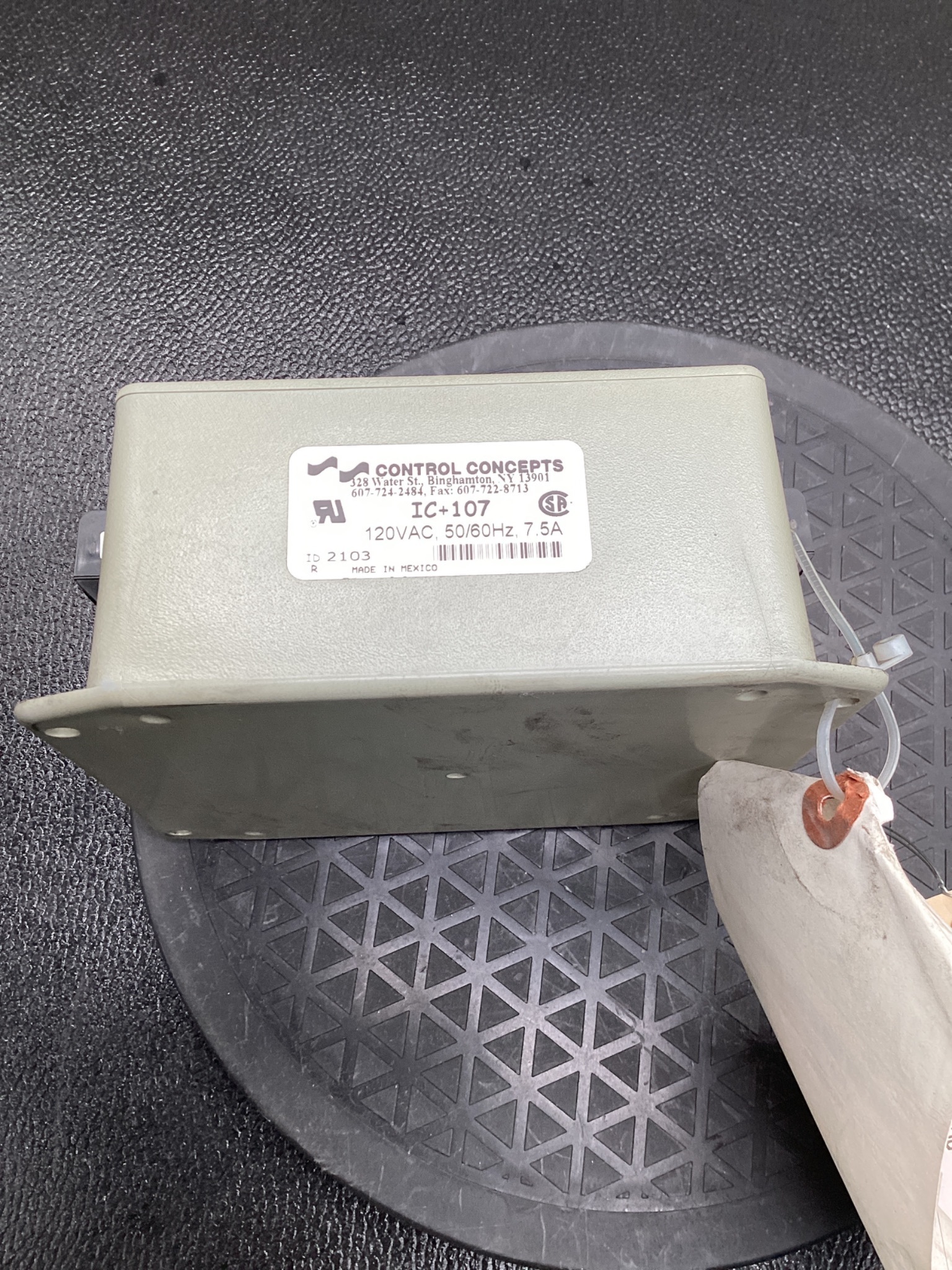 CONTROL CONCEPTS IC+107 Islatrol Plus Active Tracking Filter 120V 7.5A USED 3
