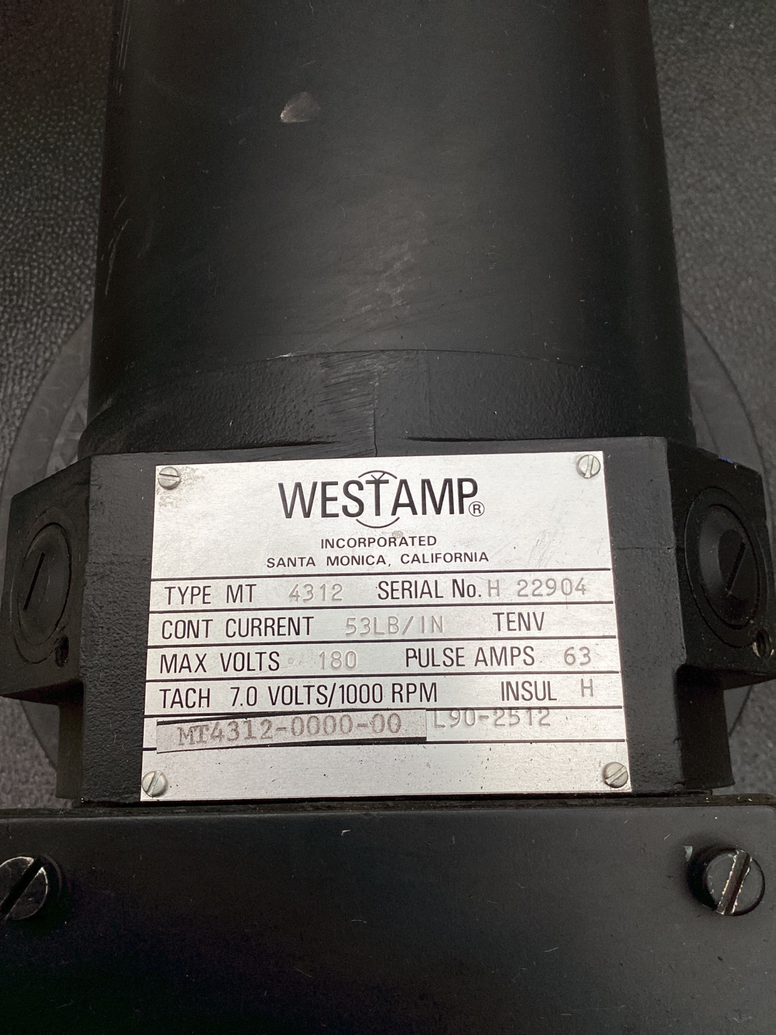 WESTAMP MT 4312 Servo Motor 180V 53 LB/IN 1000RPM USED 4