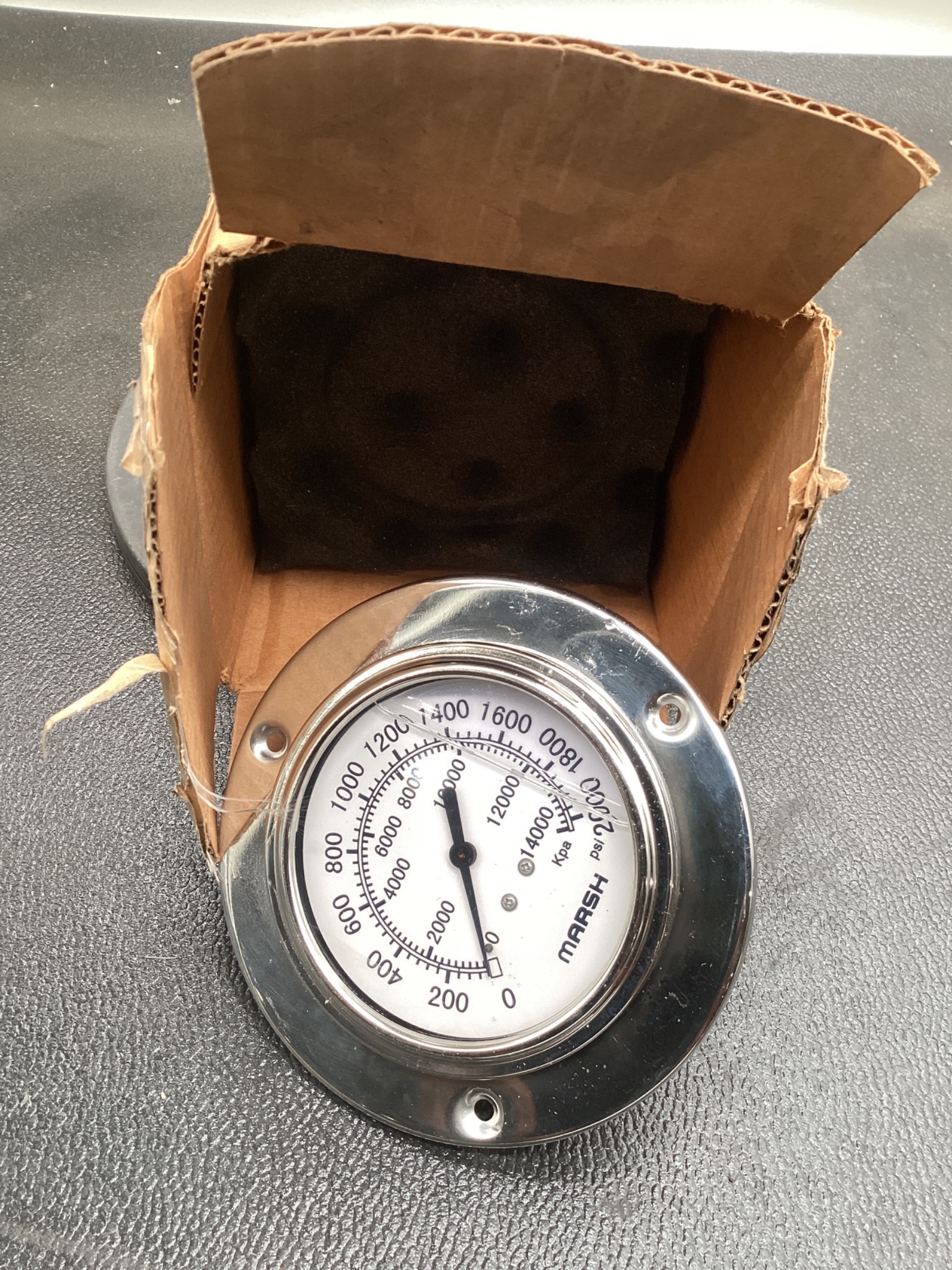 MARSH X32557RP-004 4.5" P Series Process Pressure Gauge 0–2000 PSI NEW 0