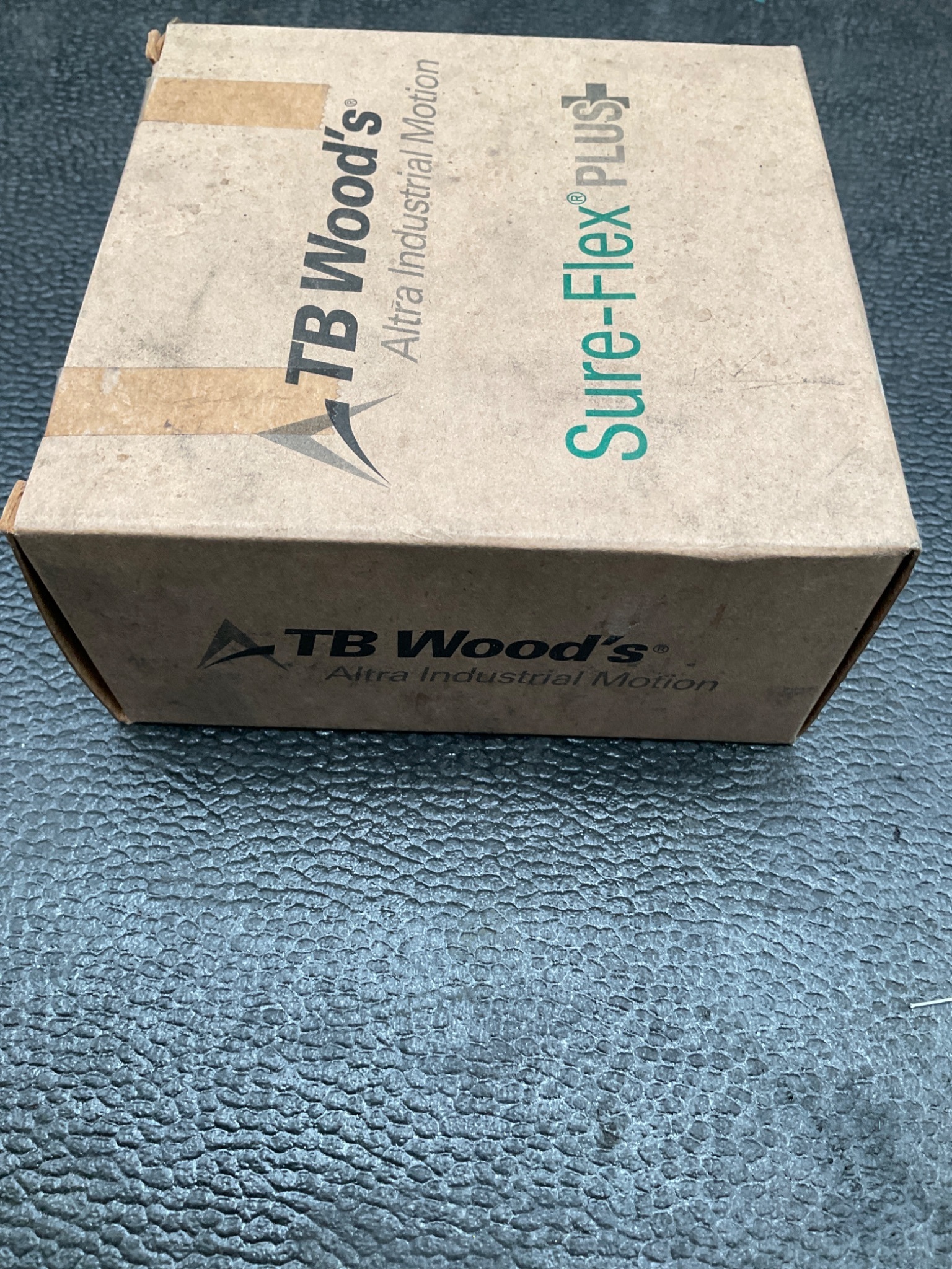TB WOODS 6E EPDM Sure-Flex Plus Coupling Sleeve 2-Piece with Retaining Ring NEW 3