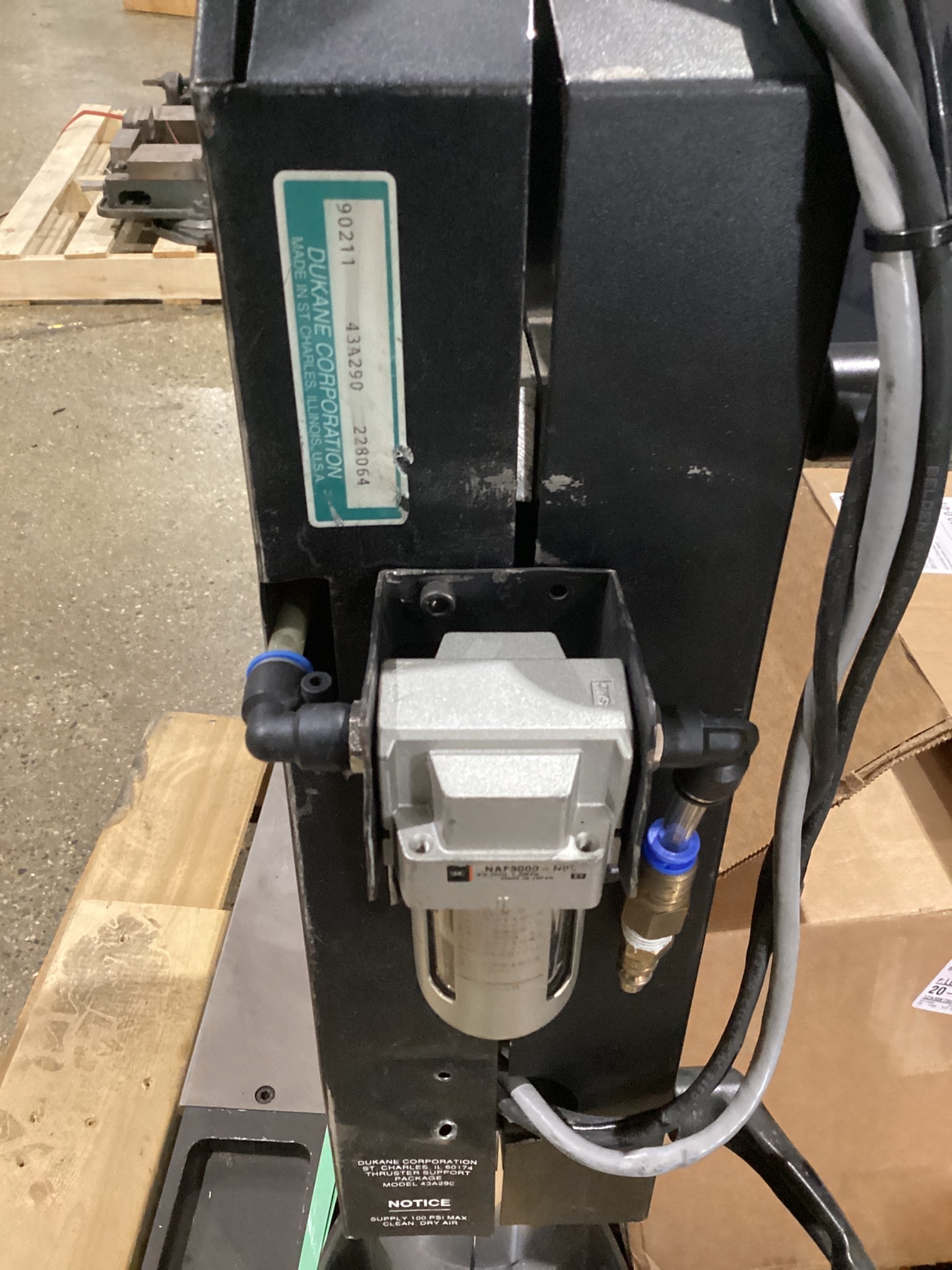 DUKANE 220 Ultrasonic Welder w/ 2220 Dynamic Process Controller USED 4