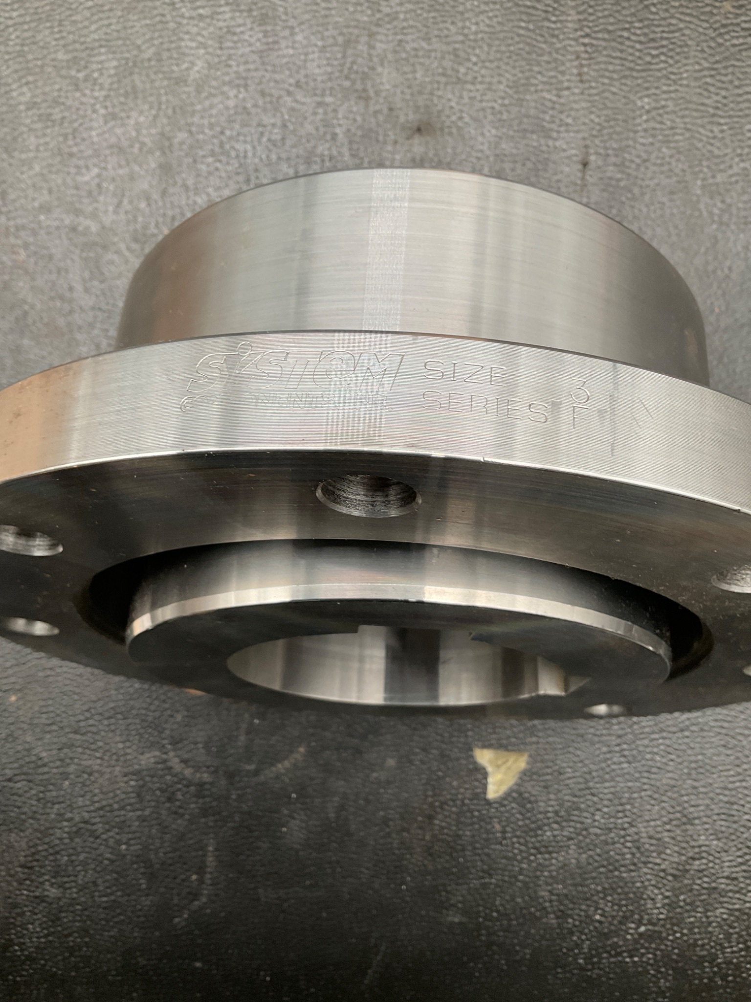 SYSTEM COMPONENTS 3F FLEX HALF Gear Coupling USED 1