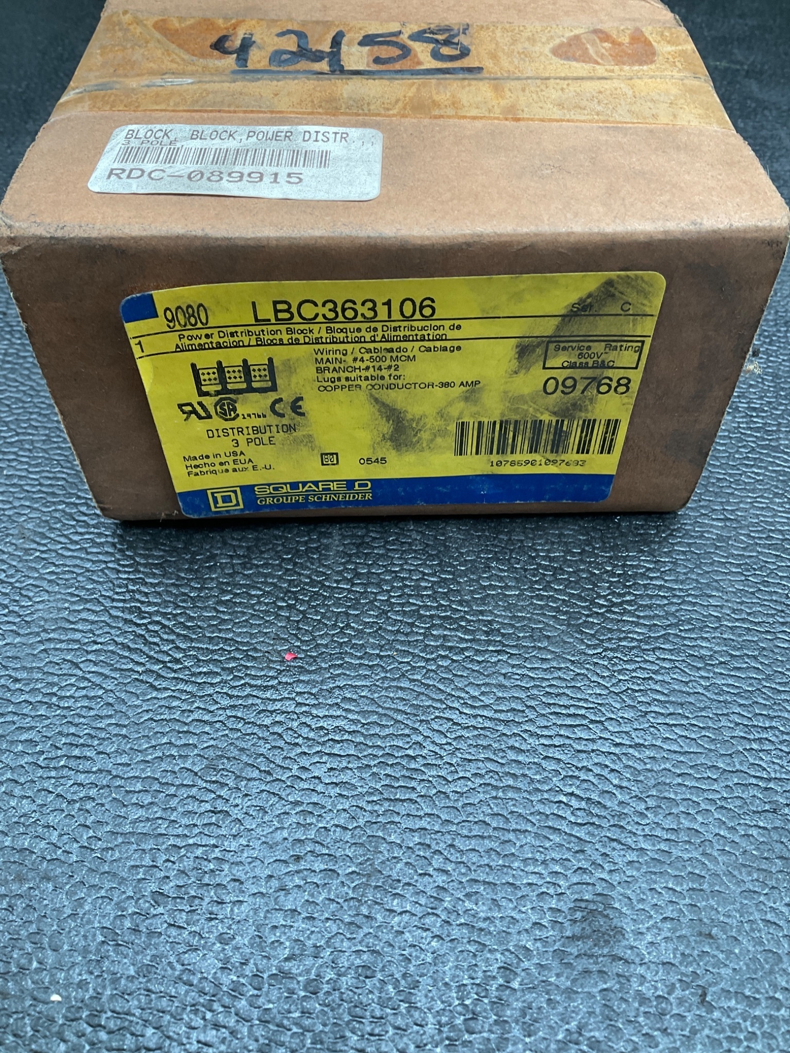 SQUARE D LBC363106 3-Pole Distribution Block NEW 1