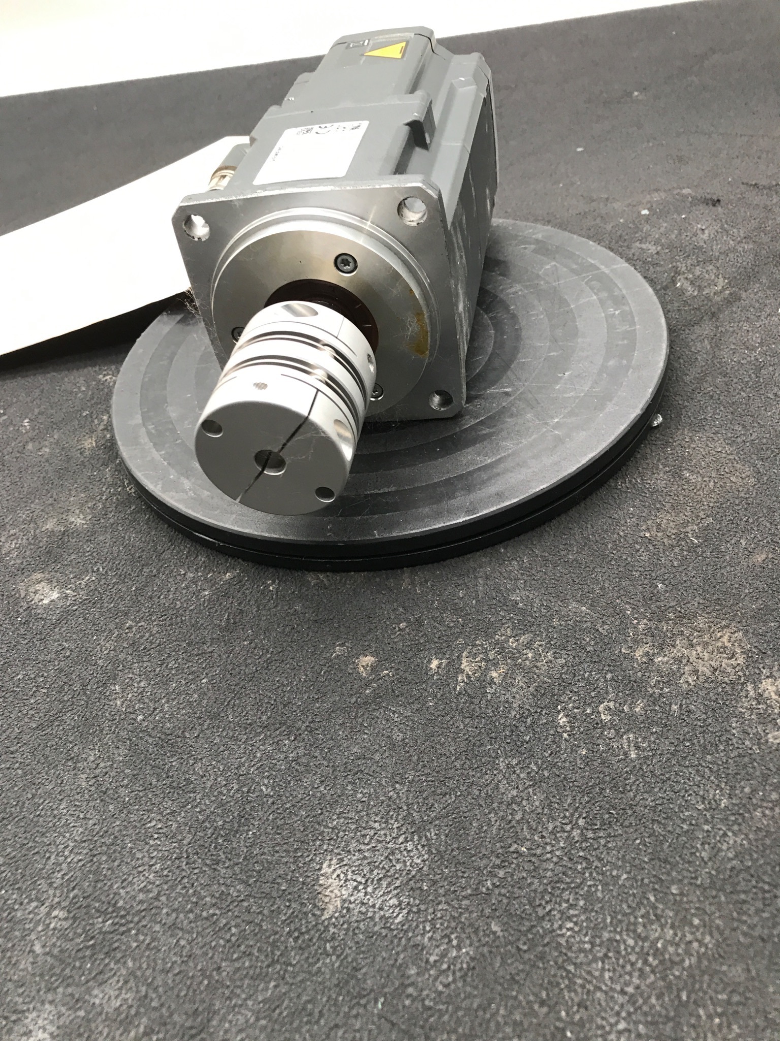 SIEMENS 1FK2104-4AF11-0SA0 SIMOTICS S Servo Motor USED 2