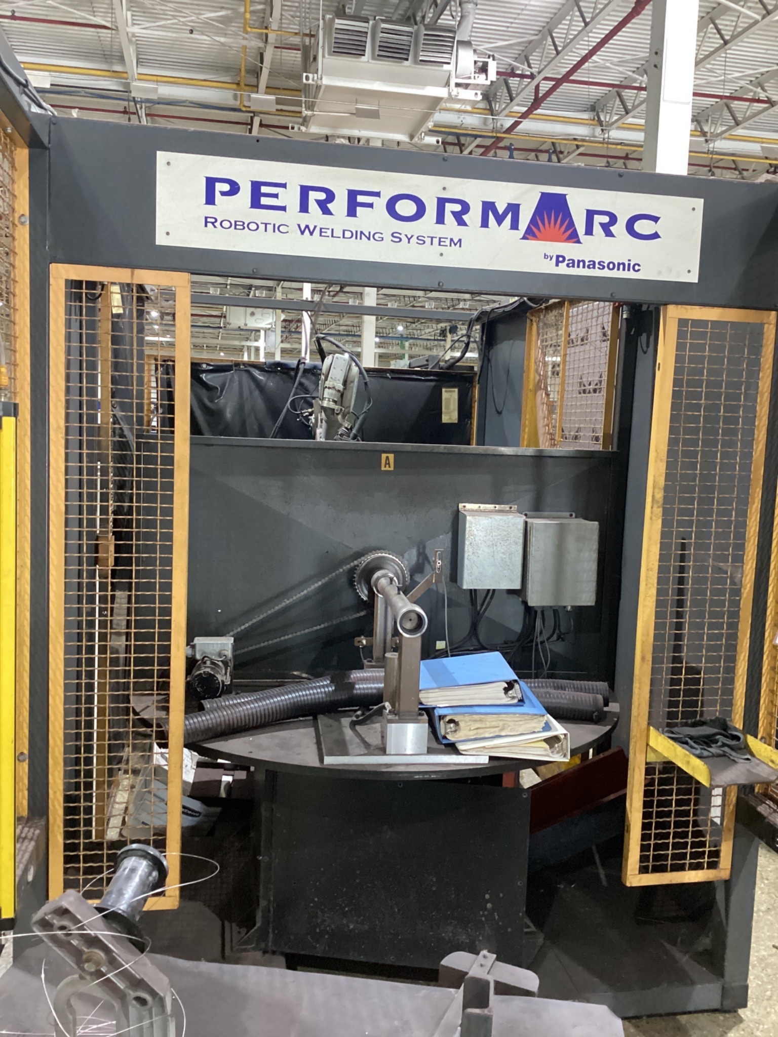 PANASONIC PerformArc VR-005CII Robotic Welding Cell w/ Indexer USED 2