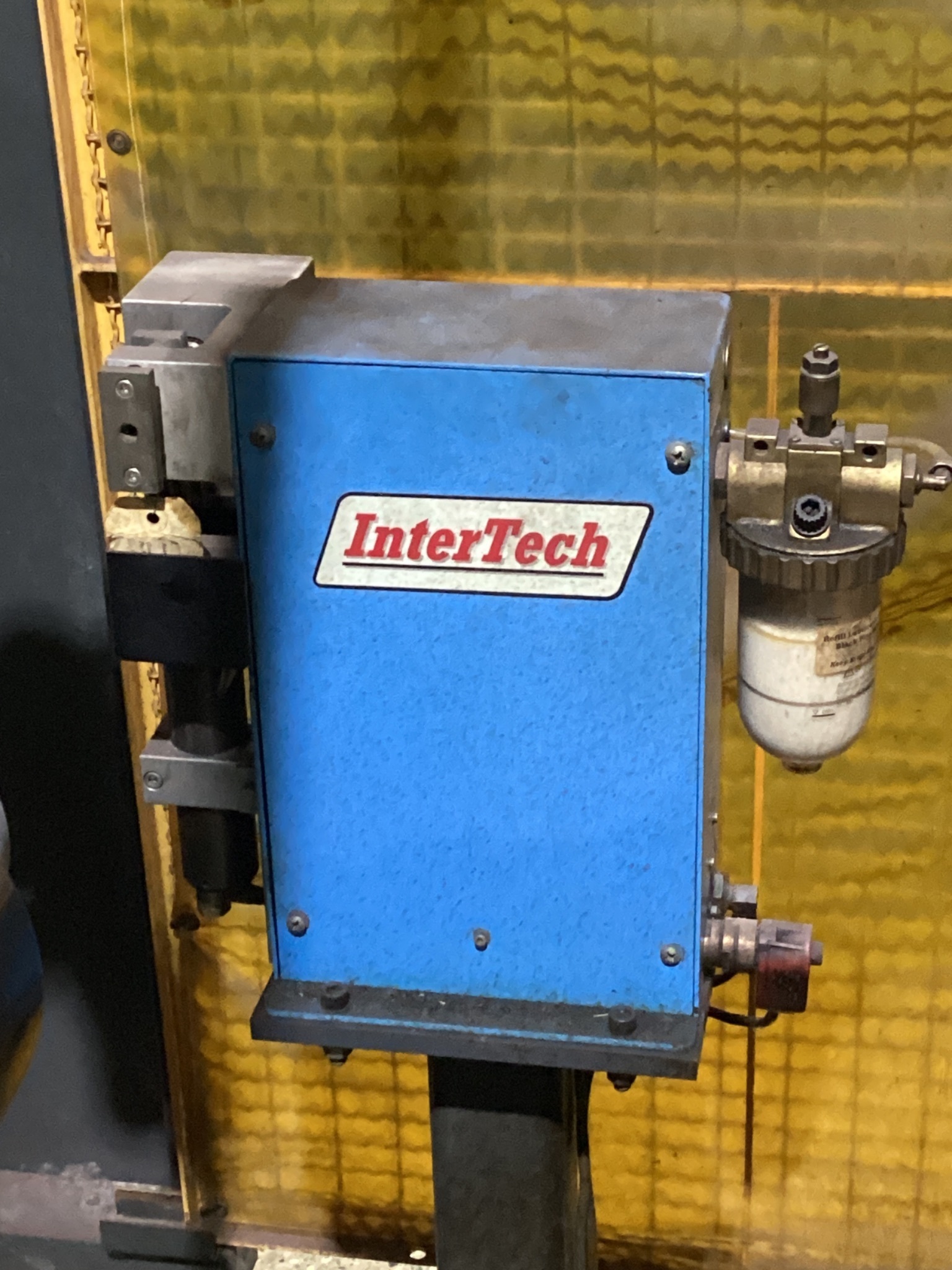 PANASONIC PerformArc VR-005CII Robotic Welding Cell w/ Indexer USED 6