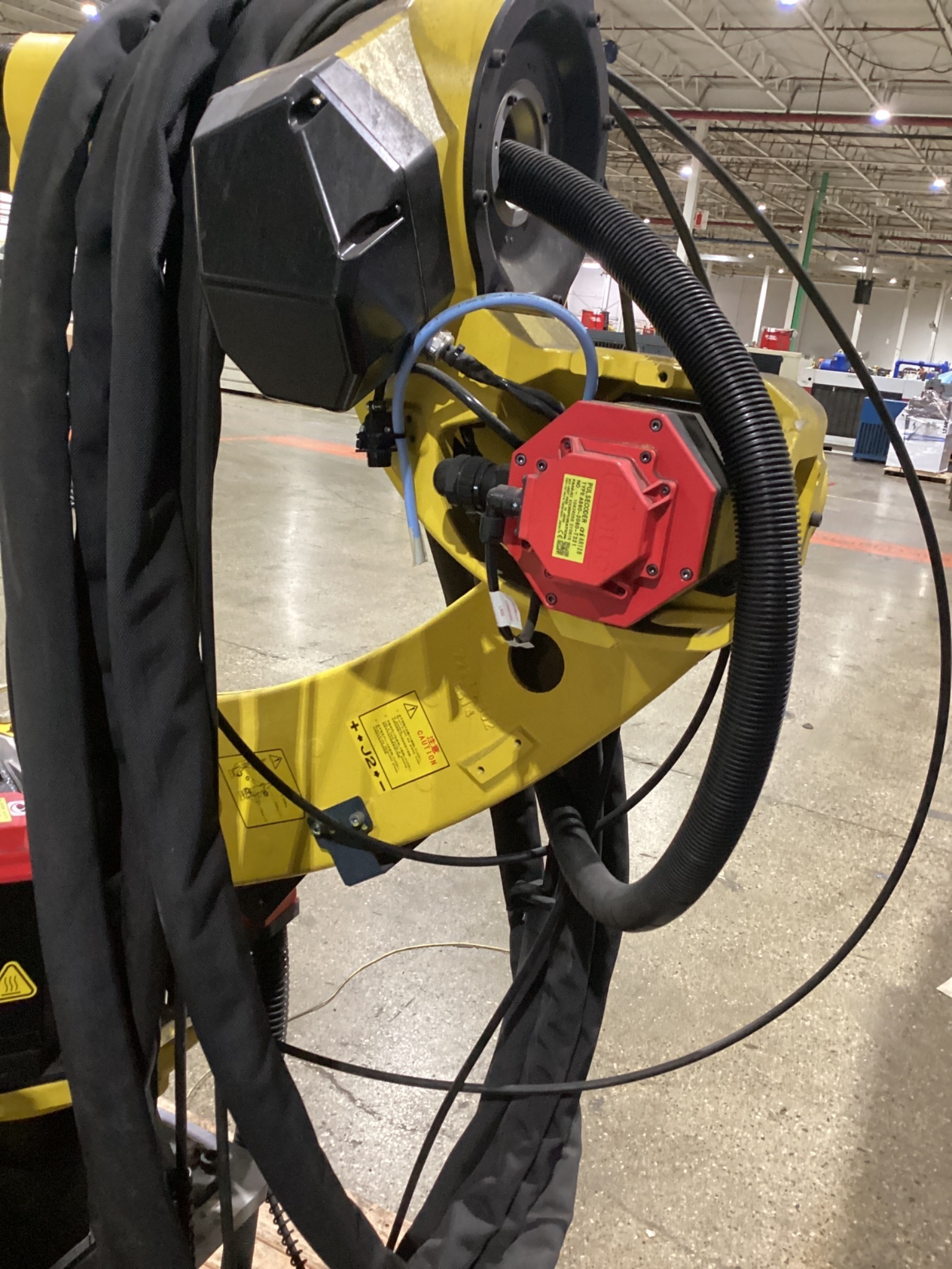 FANUC ArcMate 120iD w/ R-30iB PLUS Controls USED 8