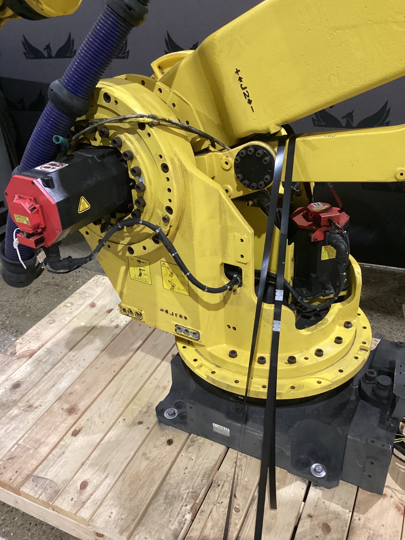 FANUC M-900iA/260L Complete w/ R-30iA Controls USED 2
