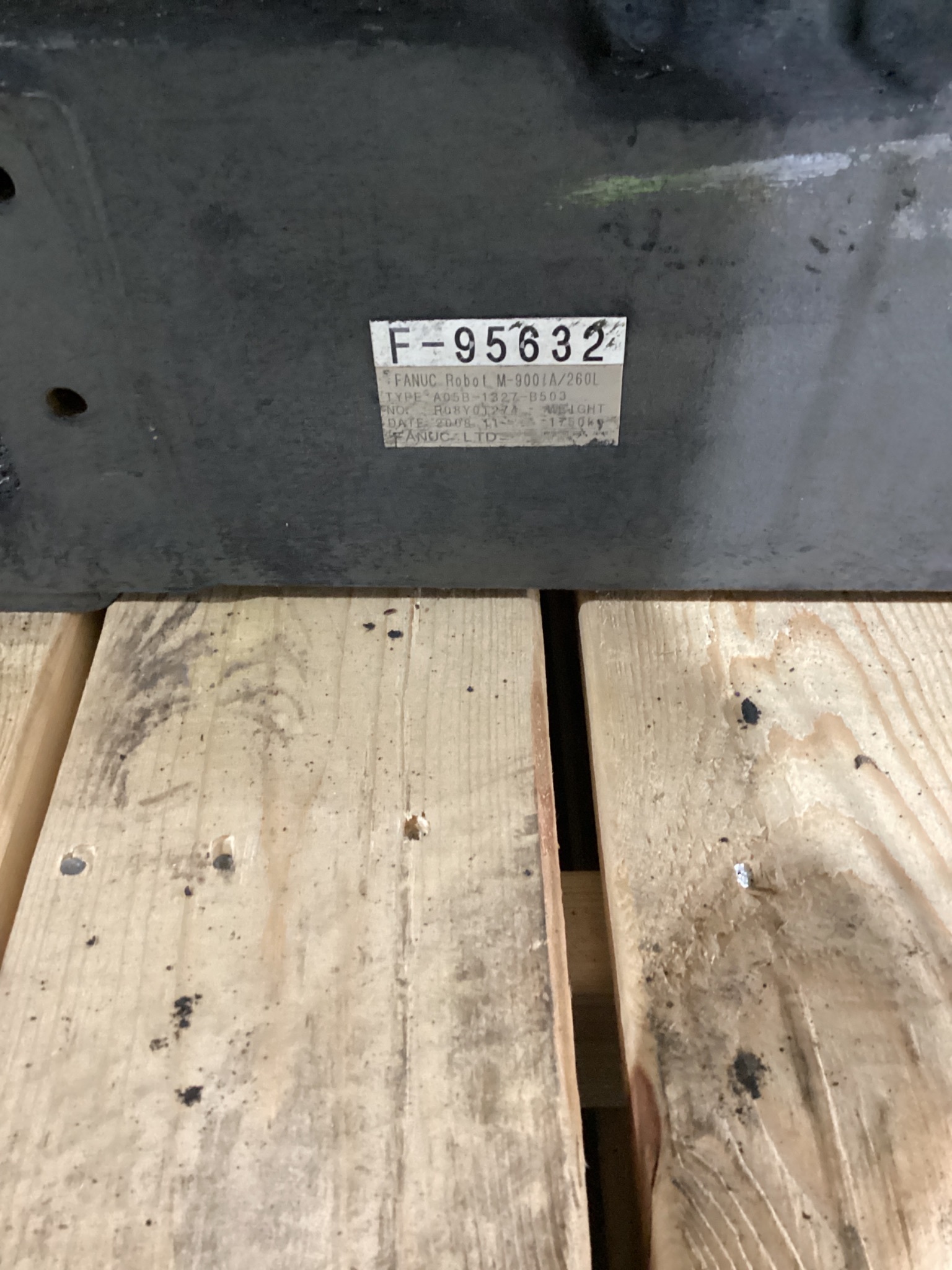 FANUC M-900iA/260L Complete w/ R-30iA Controls USED 6