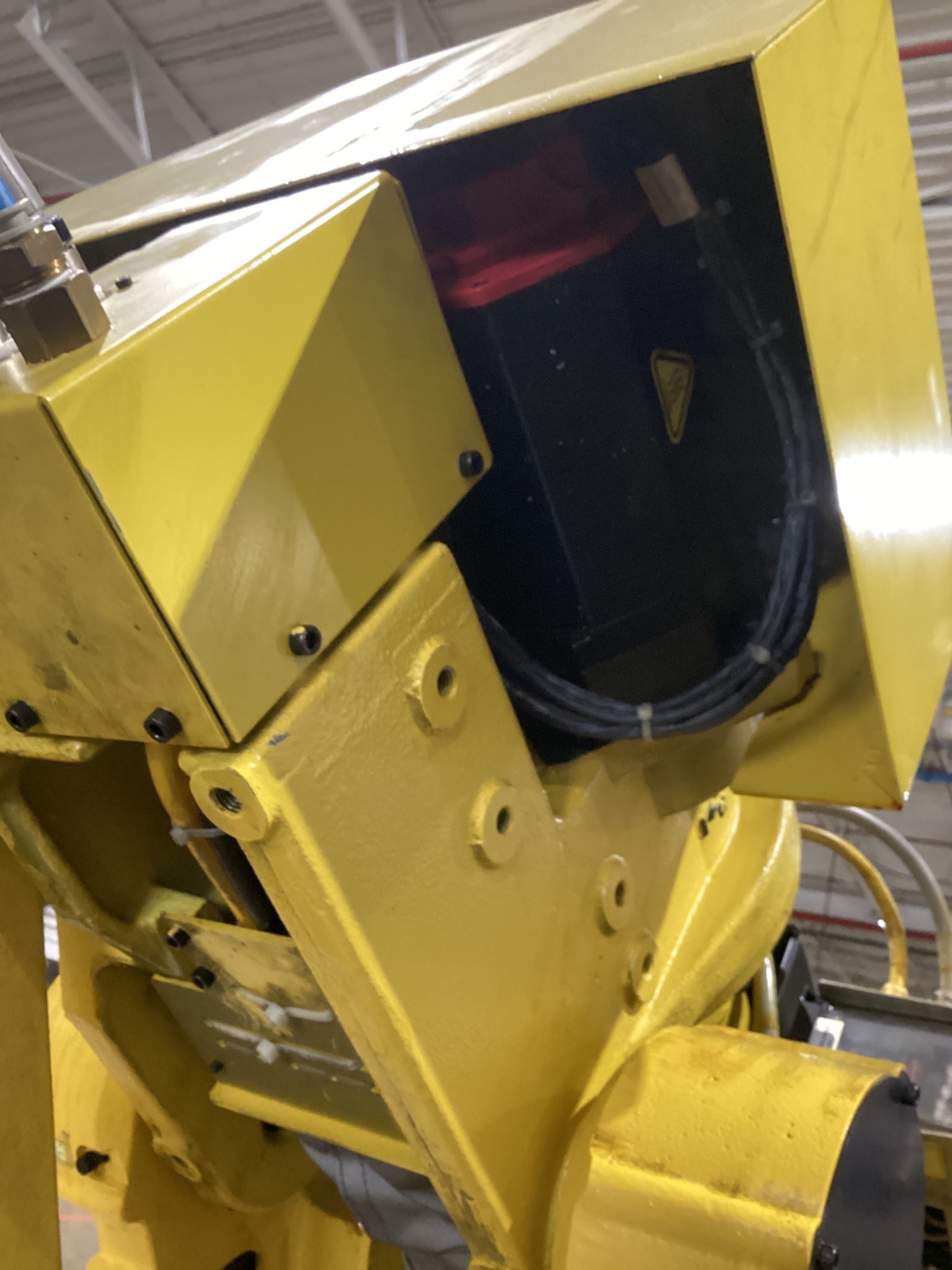FANUC M-900iA/260L Complete w/ R-30iA Controls USED 4