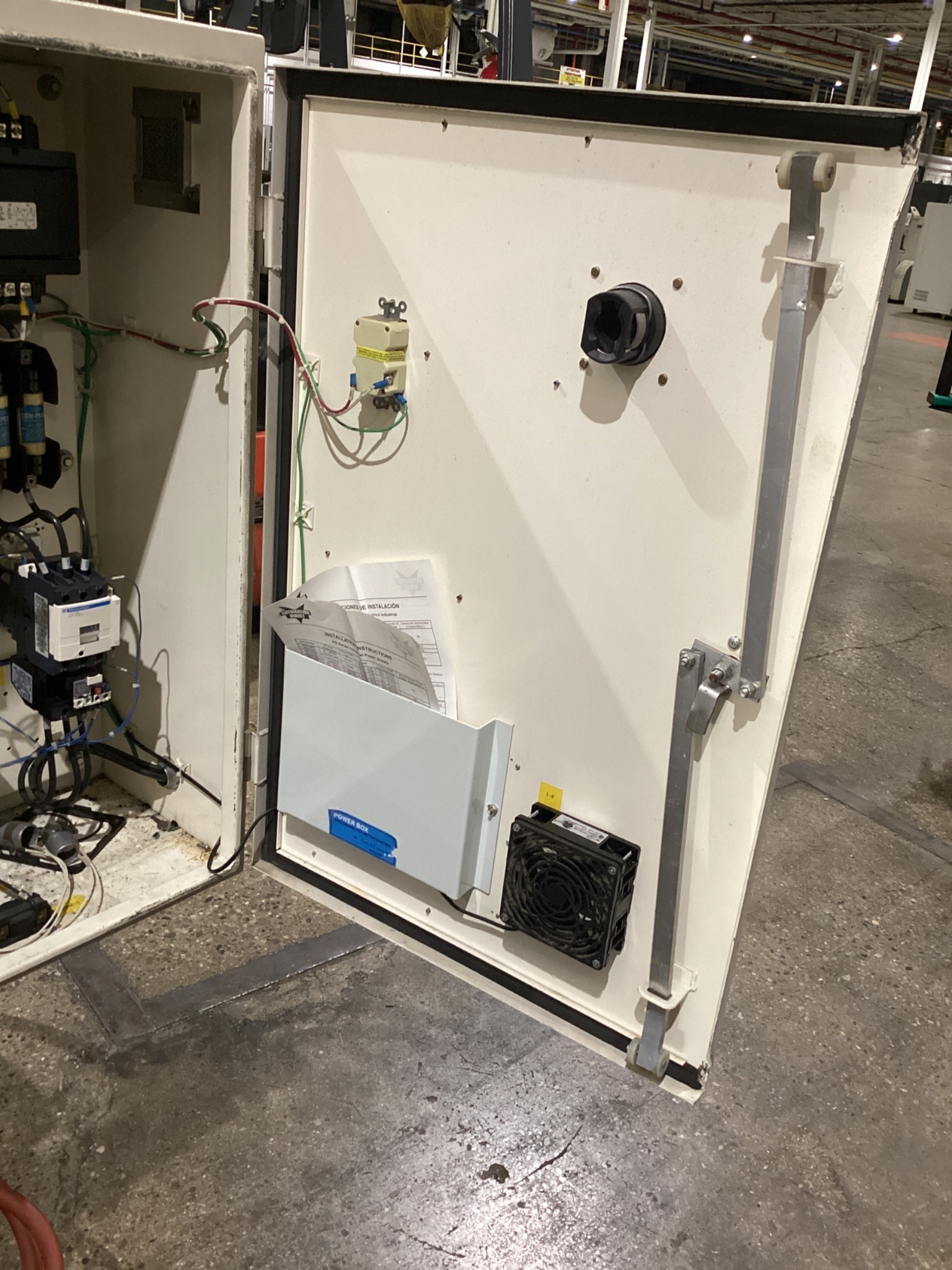 CINCINNATI MILACRON VECTOR CH-40-R Vertical Injection Molder USED 7