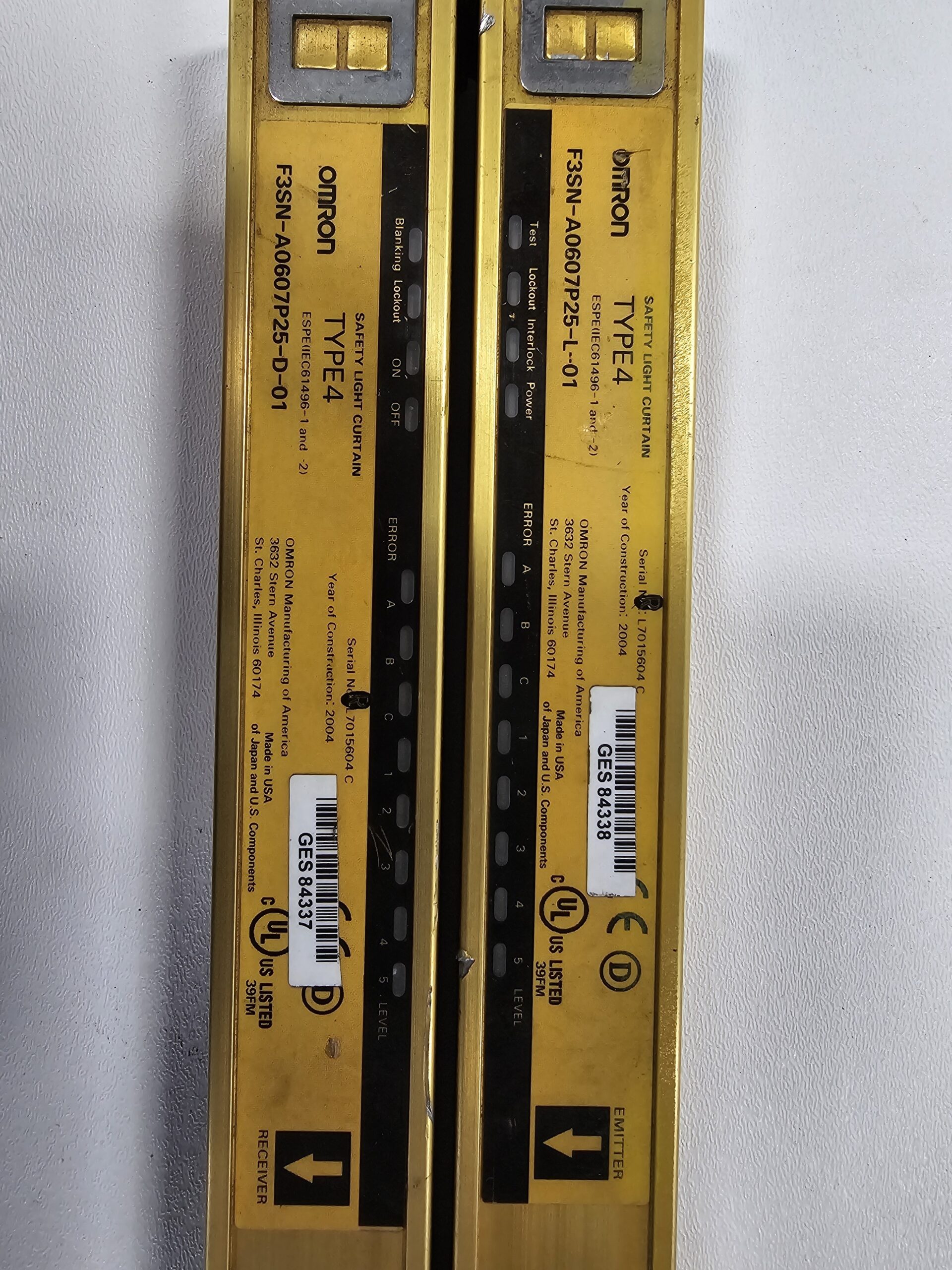 OMRON F3SN-A0607P25-D-01 AND F3SN-A0607P25-l-01 LIGHT CURTAIN SET USED 1
