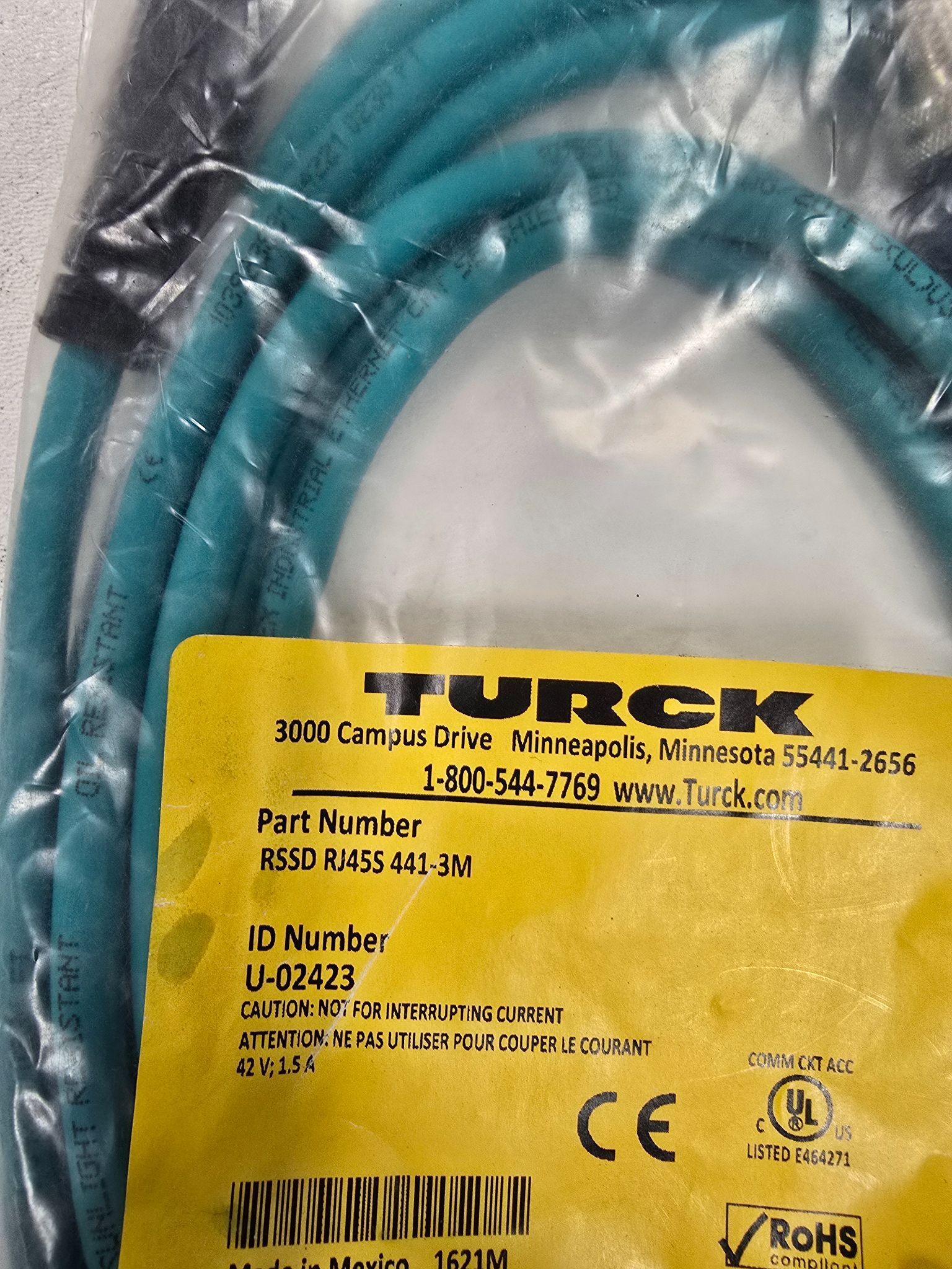 TURCK RSSD-RJ45S-441-3M ETHERNET CABLE NEW 1