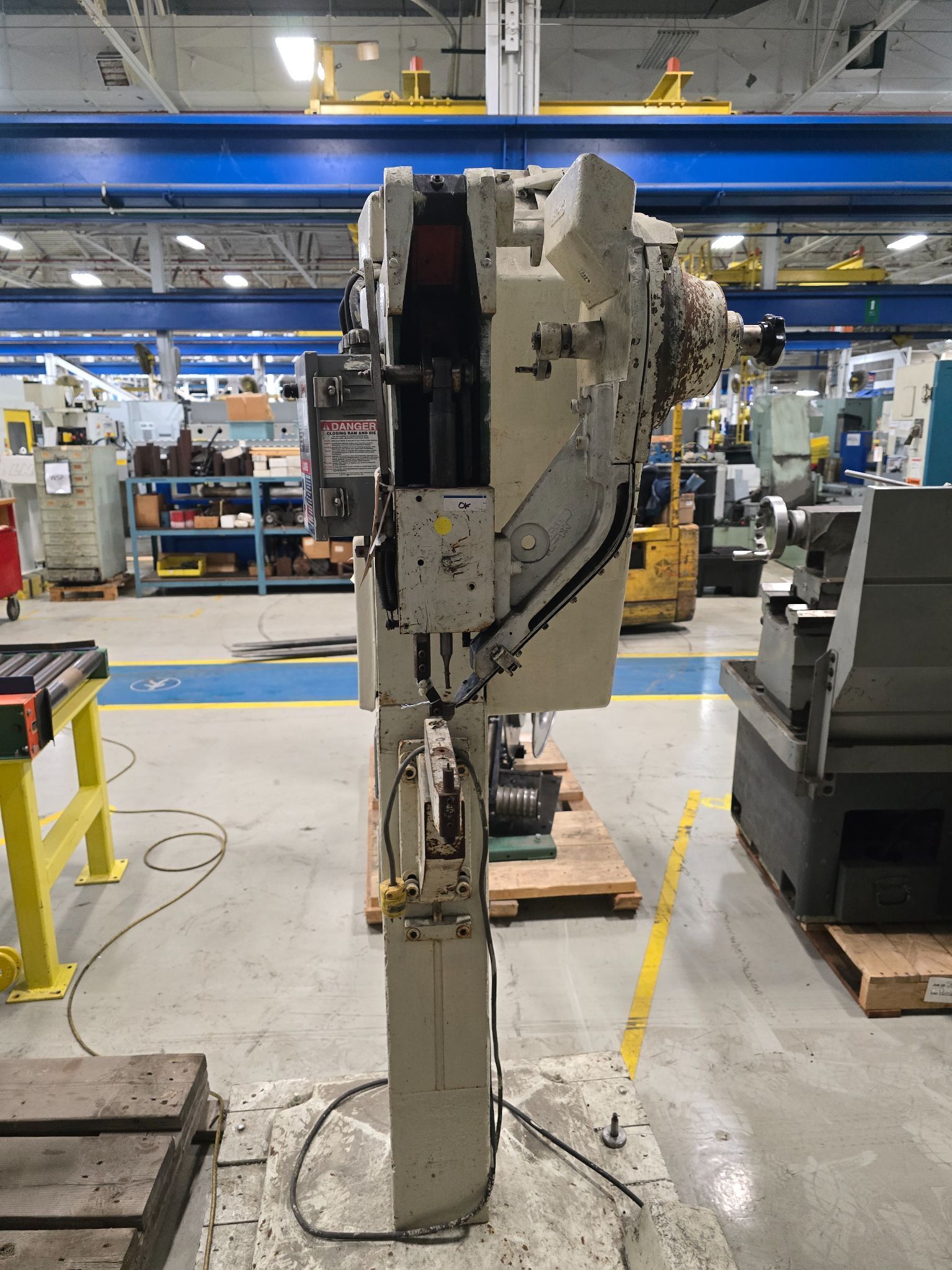 MFS 305 STUD WELDER USED 3