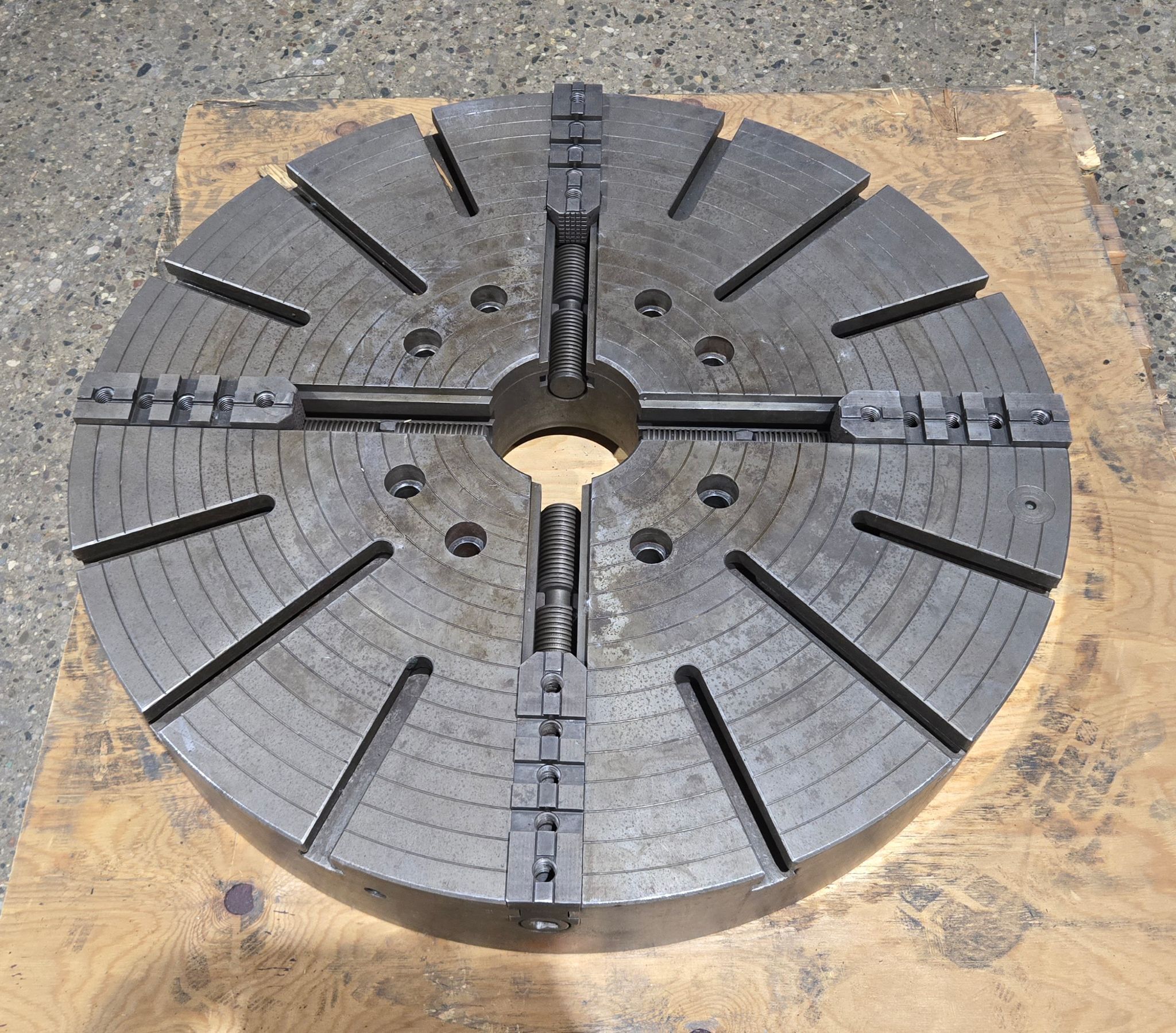 GENERIC 36" Self-Centering 4 Jaw Lathe Chuck USED 0