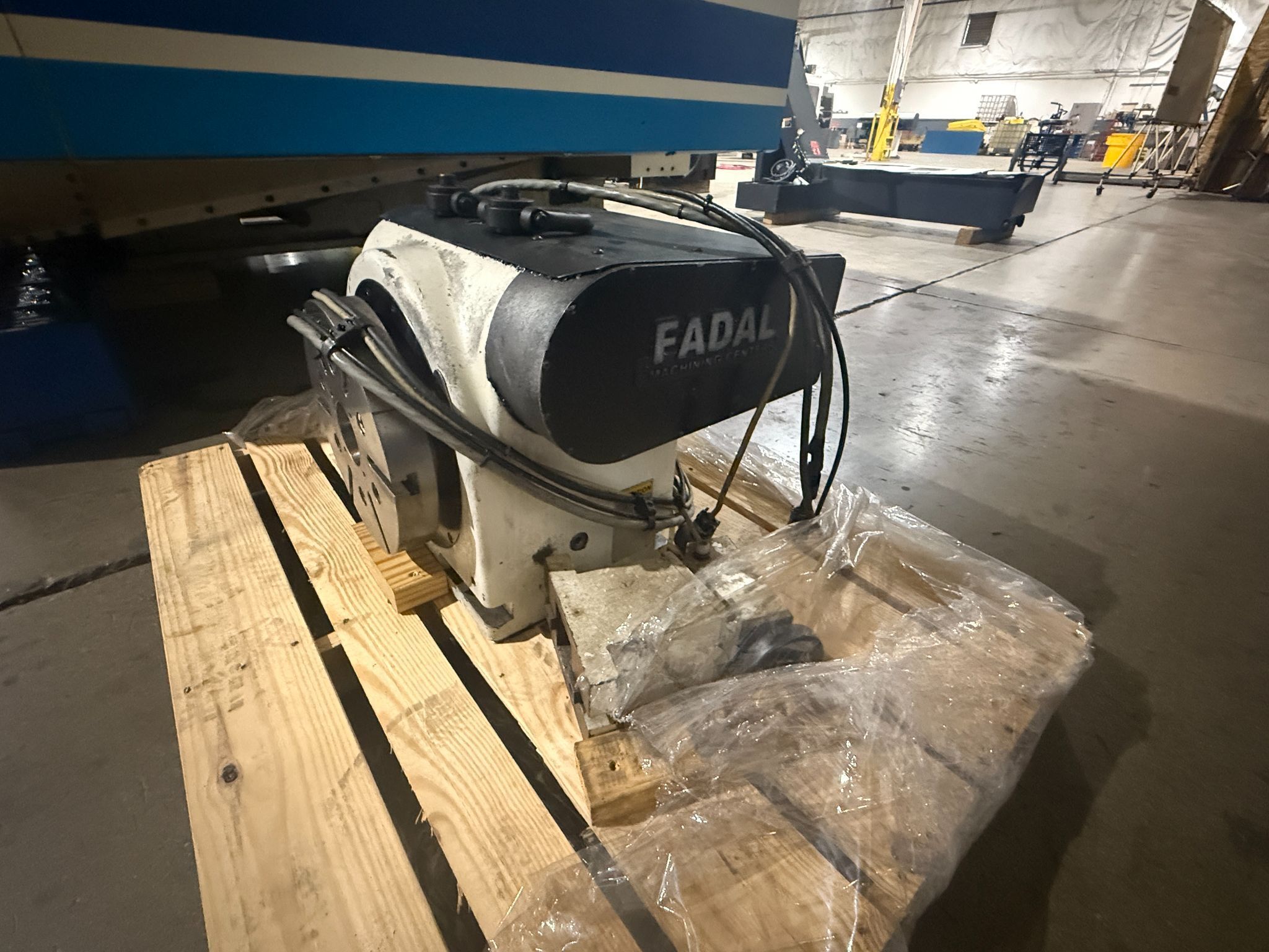 2005 FADAL VMC 6535HT CNC VERTICAL MACHINING CENTER USED 6