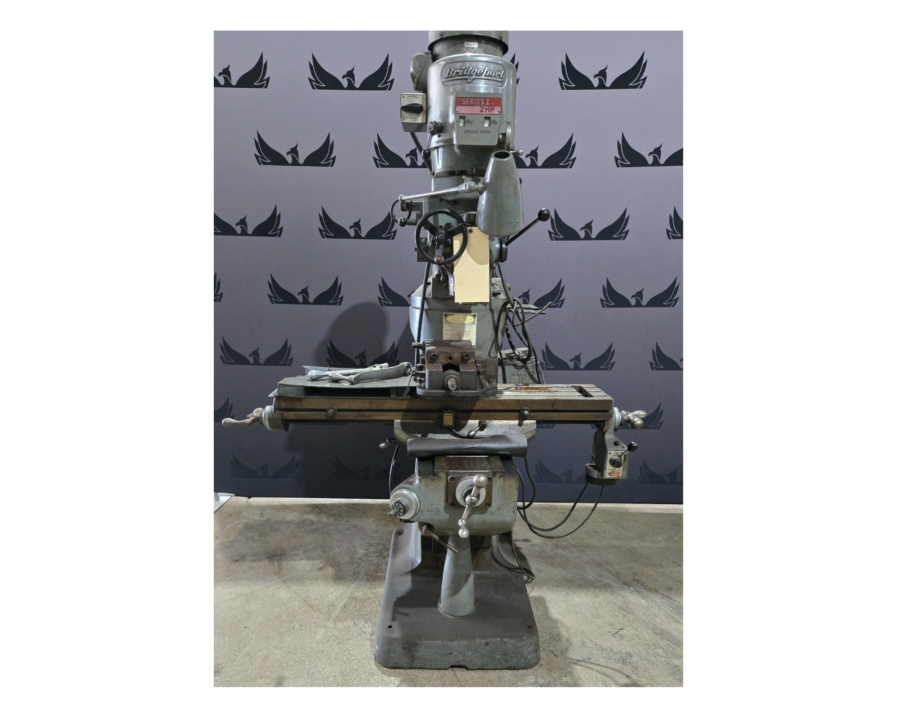 BRIDGEPORT SERIES I VERTICAL MILL 2HP 3 PH 220V USED 0
