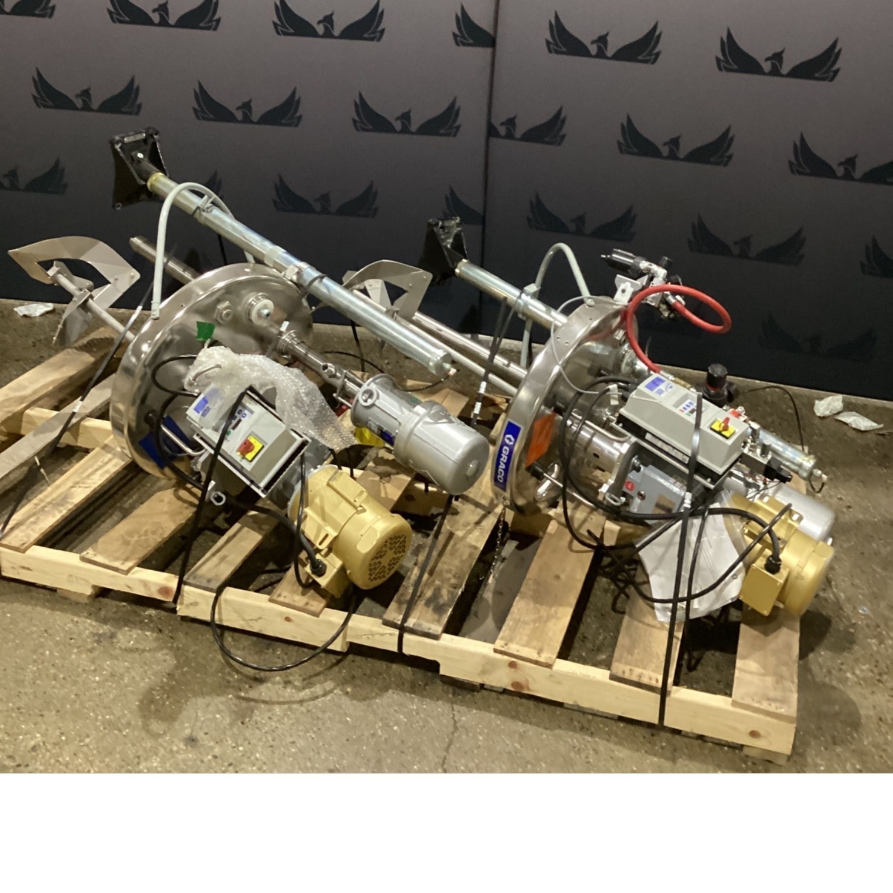 GRACO 25C013 Control Air Elevator XD Agitator Series E21A USED 0