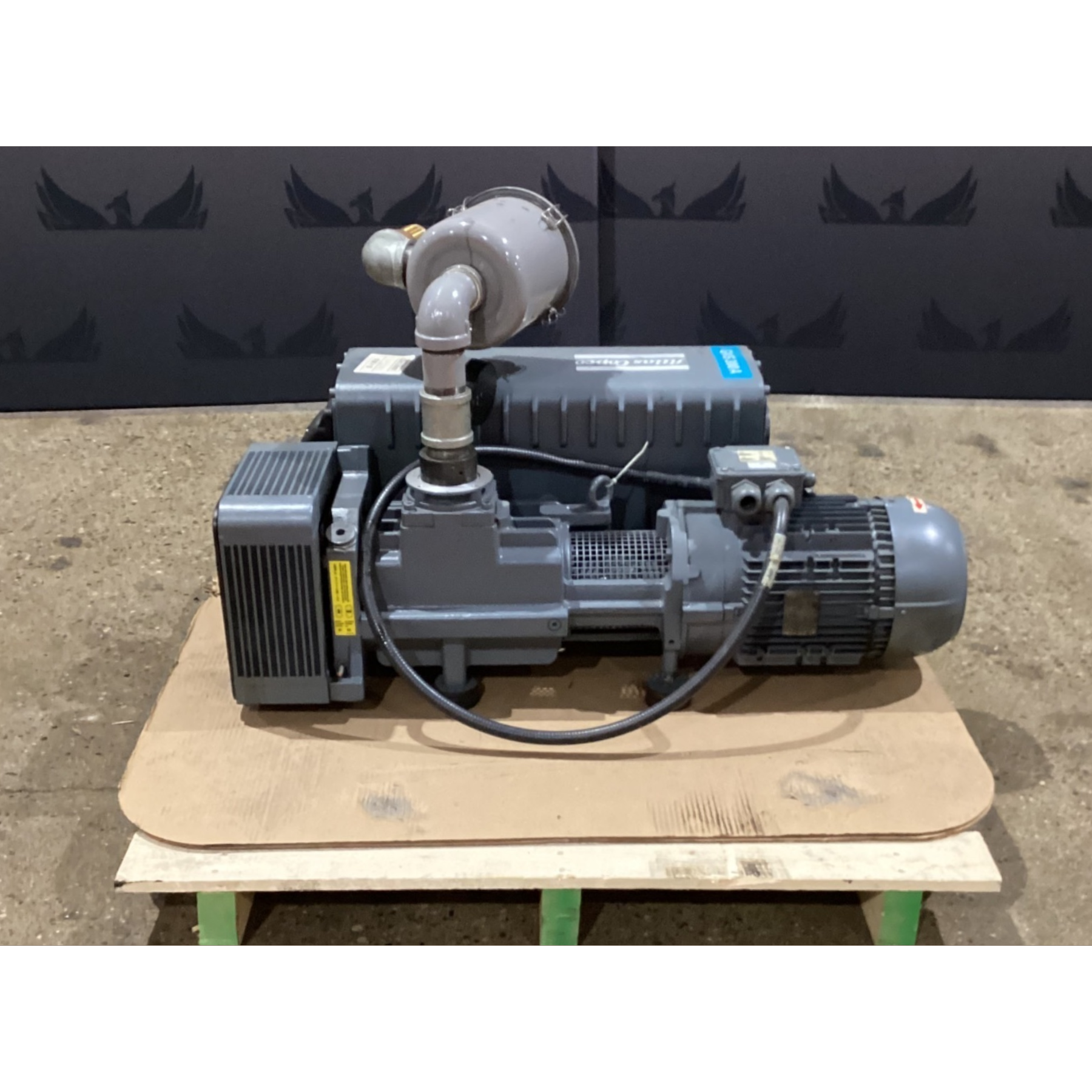 ATLAS COPCO GVS300A-3002615031 VACUUM PUMP WITH MOTOR USED, 2021 0