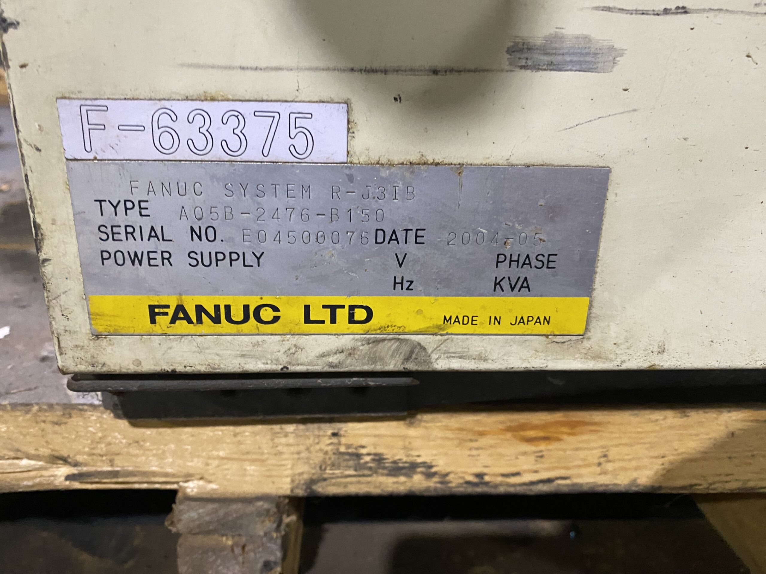 FANUC - S-900iB/400 w/ RJ3iB Controls PARTS ONLY 10