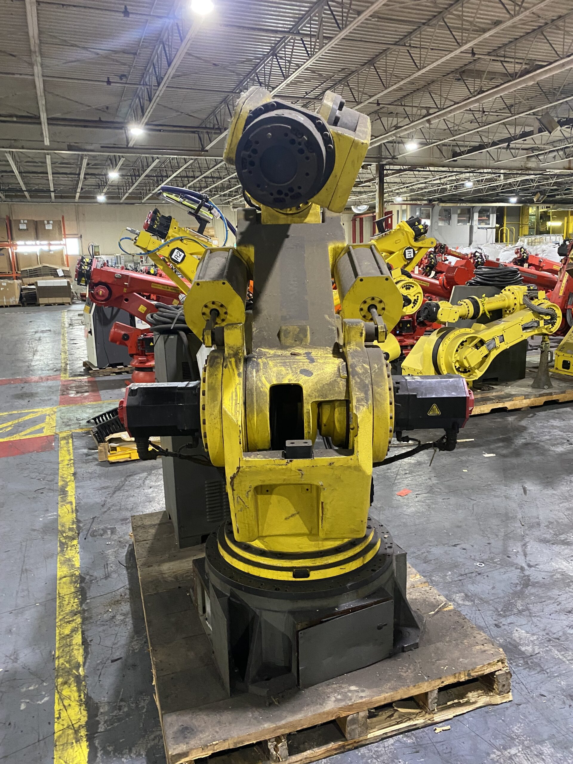 FANUC - S-900iB/400 w/ RJ3iB Controls PARTS ONLY 2
