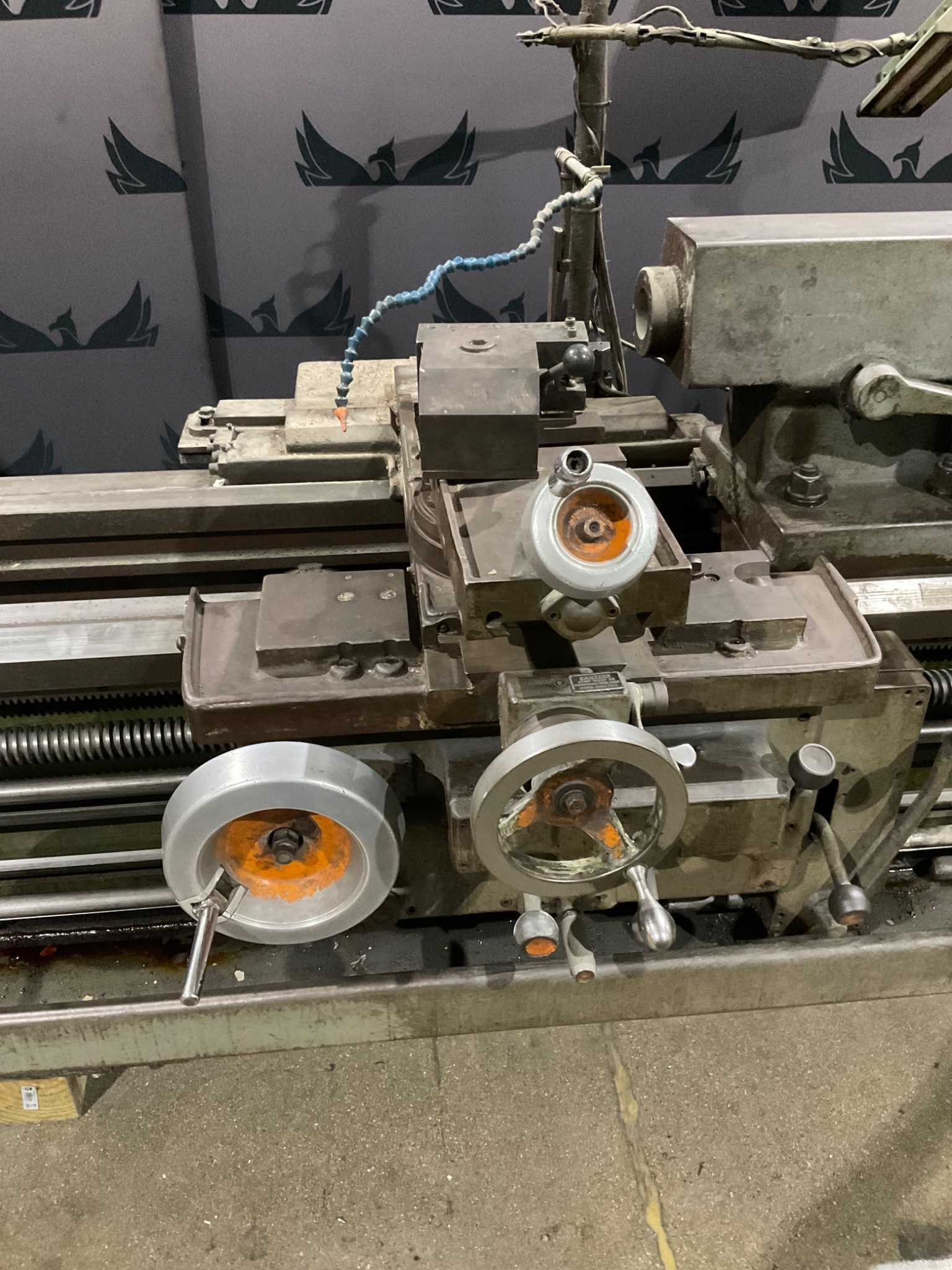 USI CLEARING 2516 ENGINE LATHE USED 5