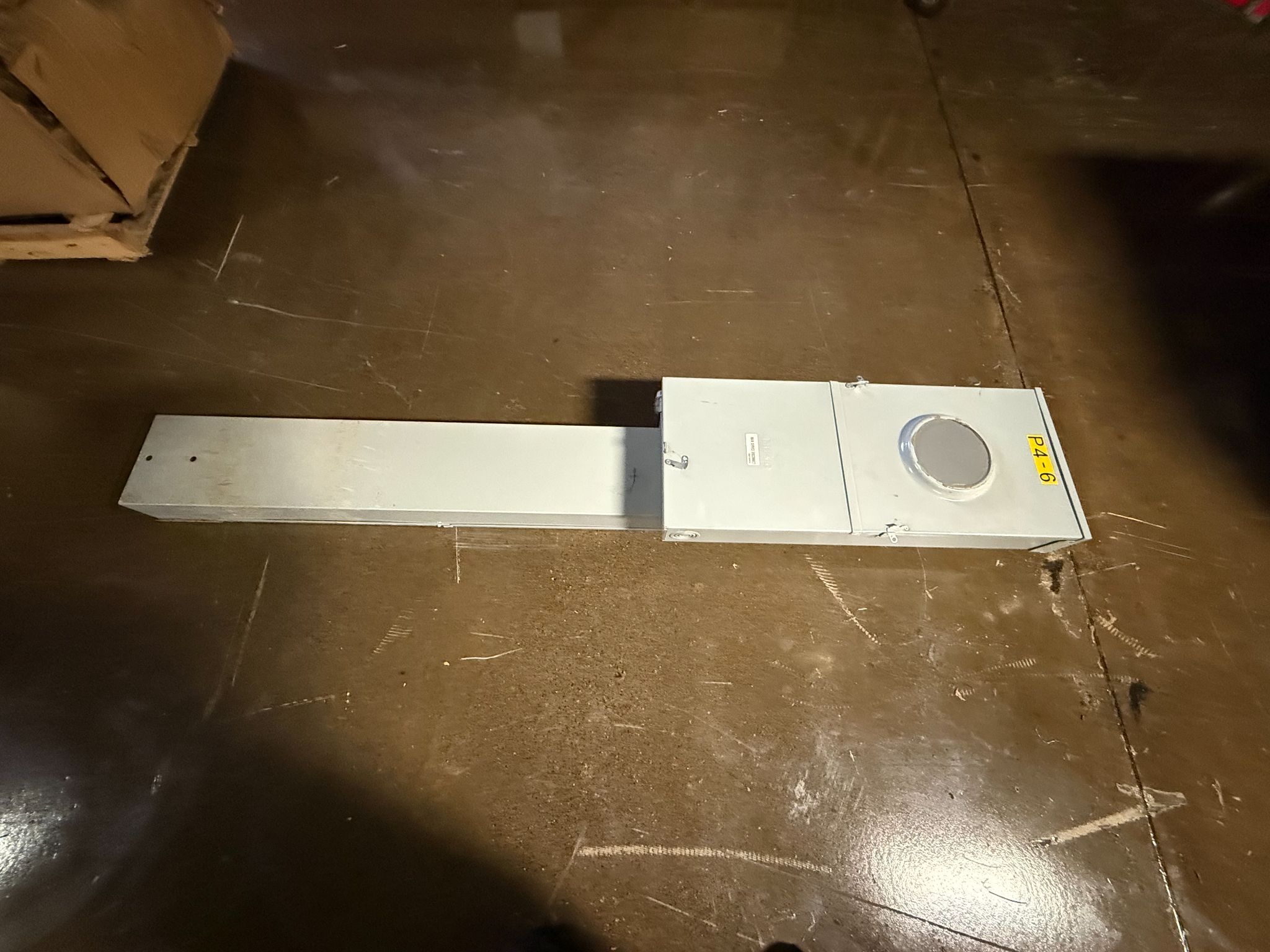 Midwest Electric 200A MNP700054 Pedestal Service Entrance 120/240V, 1PH USED 0