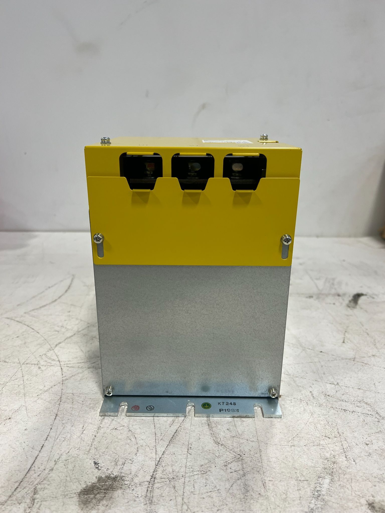 FANUC A06B-6111-H403 SERVO DRIVE NEW 2