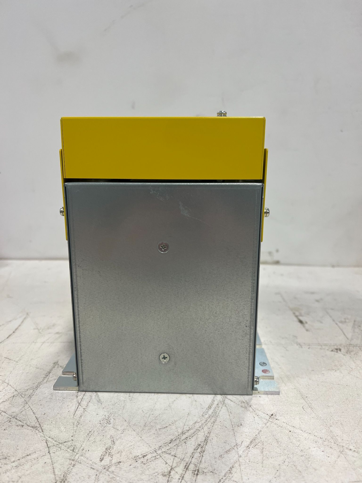 FANUC A06B-6111-H403 SERVO DRIVE NEW 4