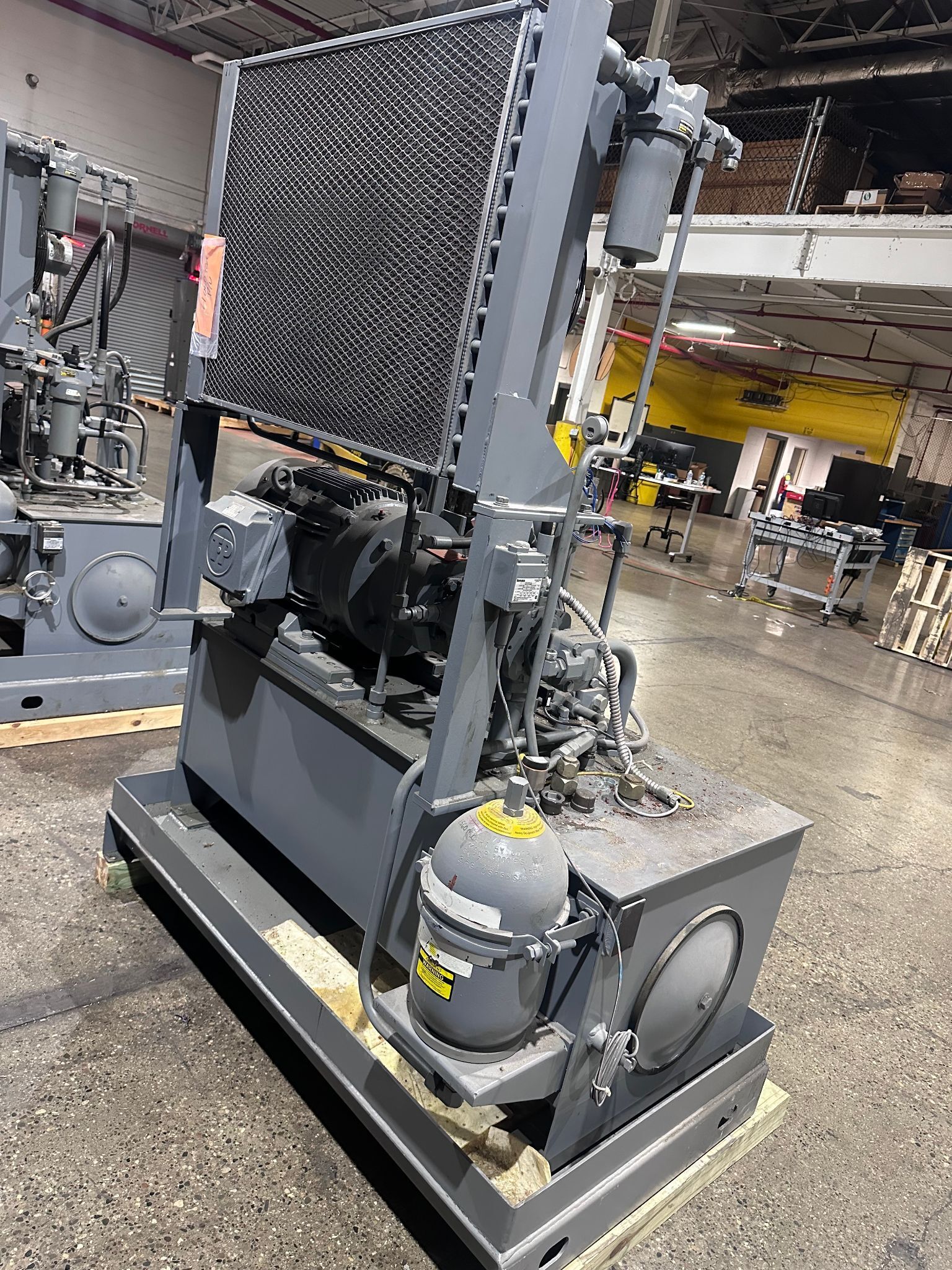 PARKER PD060PS02SRS5BAM0T00A0000 40HP Hydraulic Power Unit USED 3