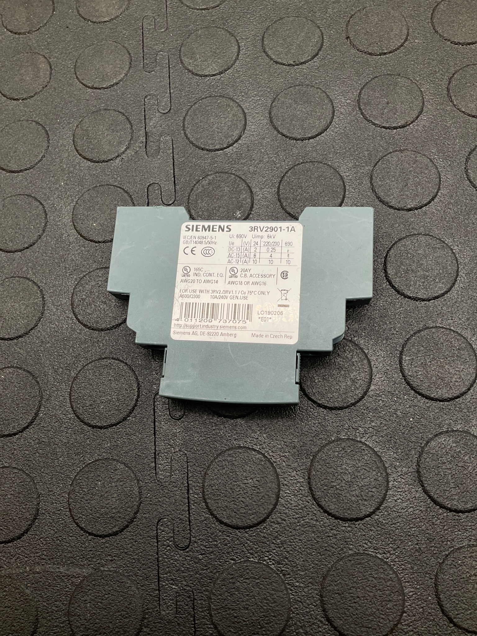 SIEMENS 3RV2901-1A Auxiliary Contact Block 1NO/1NC 3RV2 USED 1