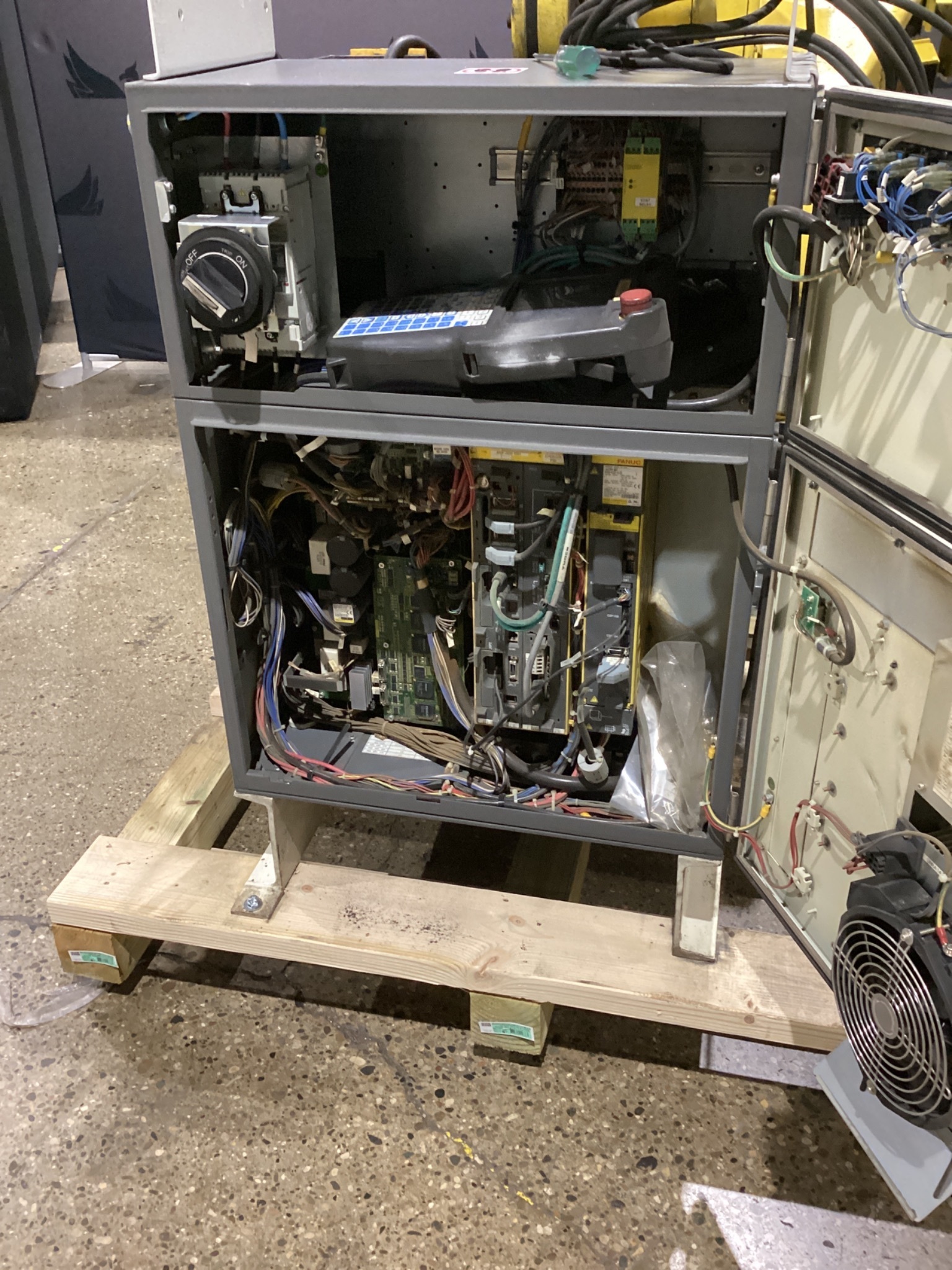 FANUC R-2000iB/210F Complete w/ R-30iB Controls USED 1
