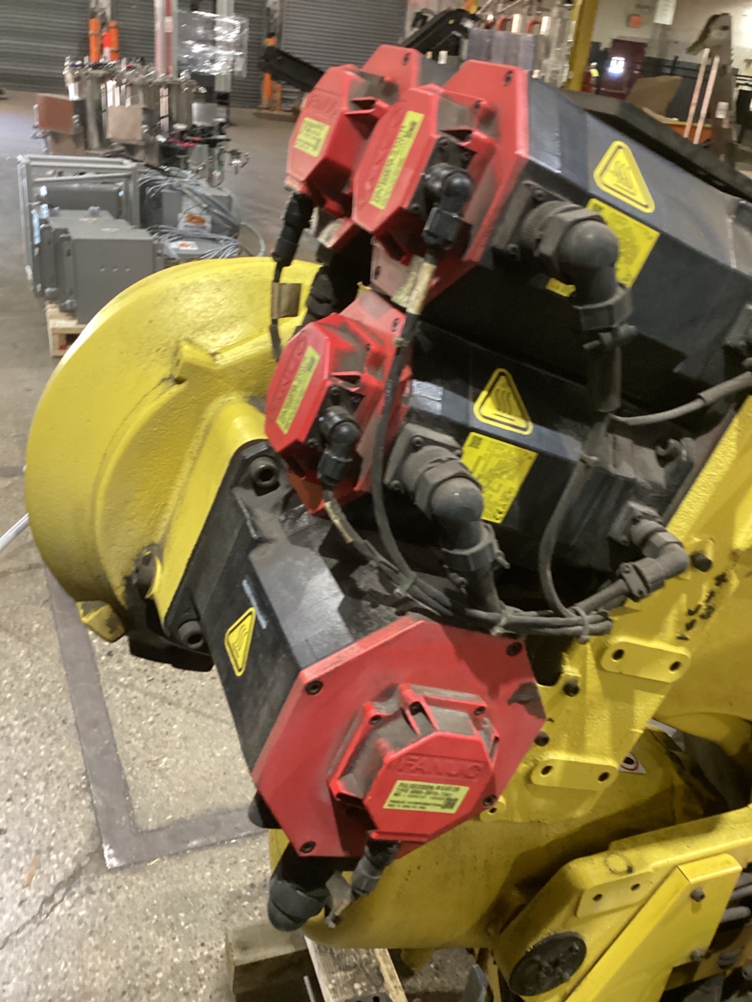 FANUC R-2000iB/210F Complete w/ R-30iB Controls USED 8
