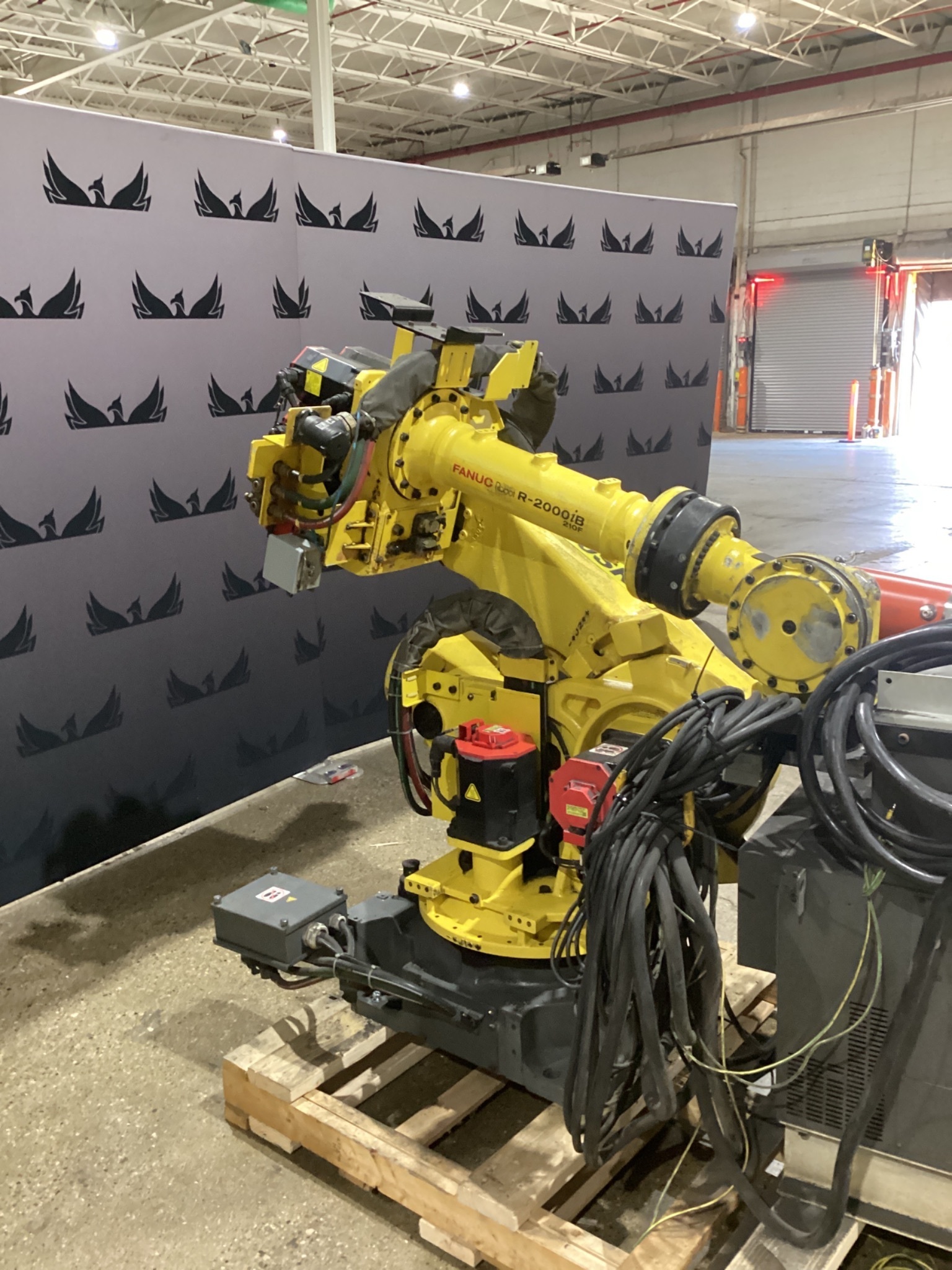 FANUC R-2000iB/210F Complete w/ R-30iB Controls USED 1