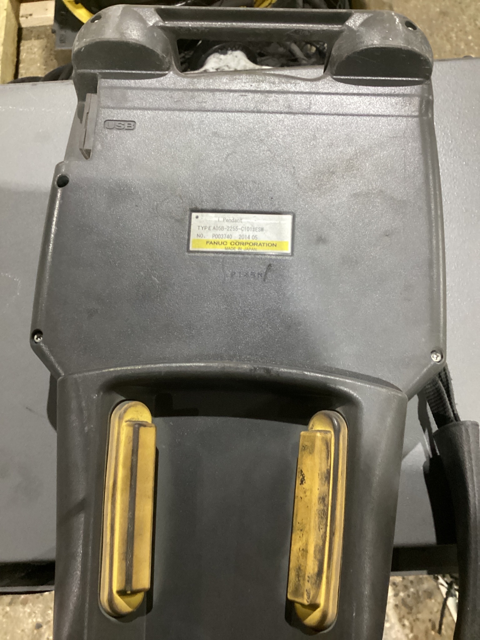 FANUC R-2000iB/210F Complete w/ R-30iB Controls USED 7