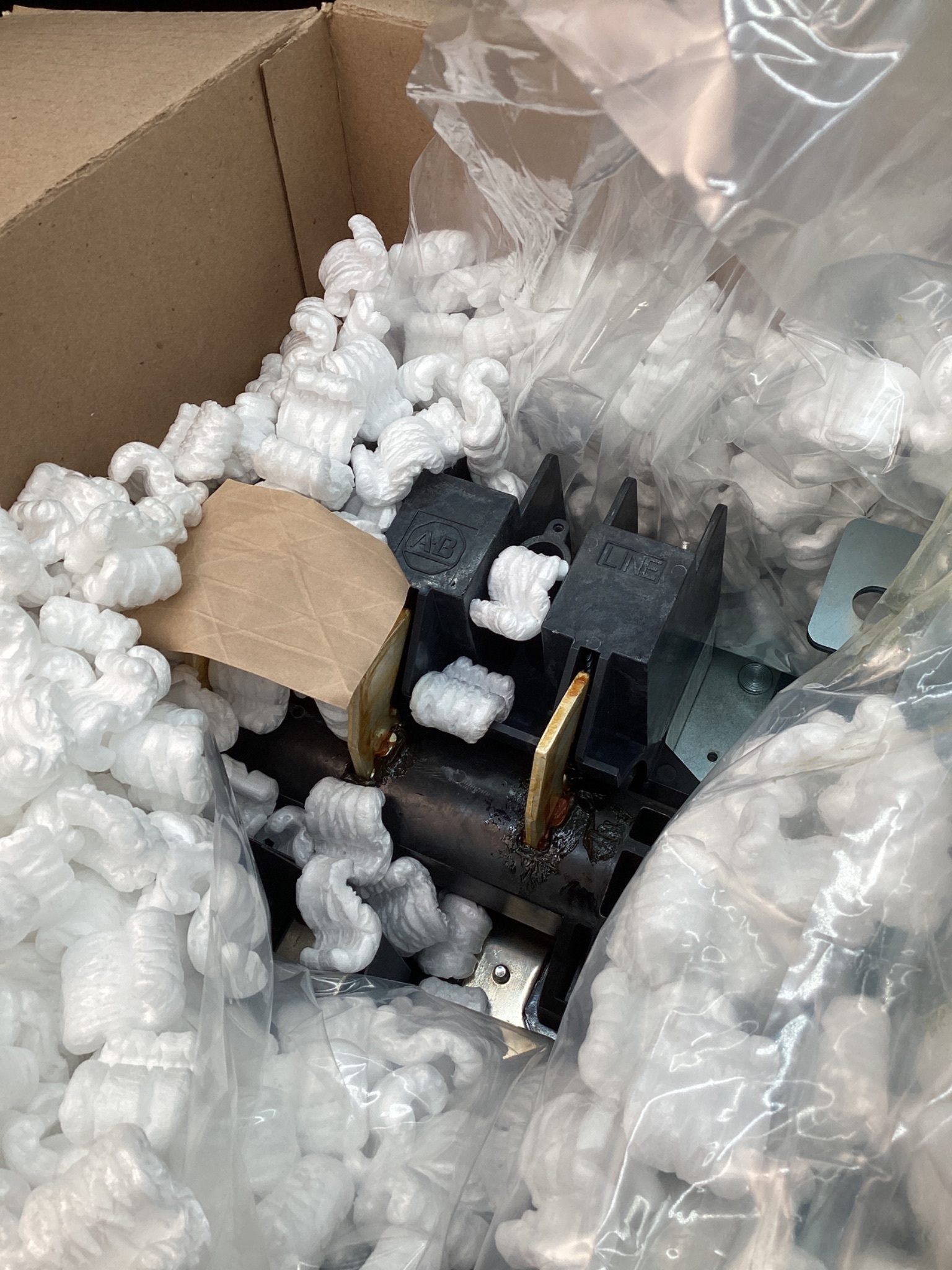 ALLEN BRADLEY 1494U-D400 400 Amp Disconnect Switch NEW 5