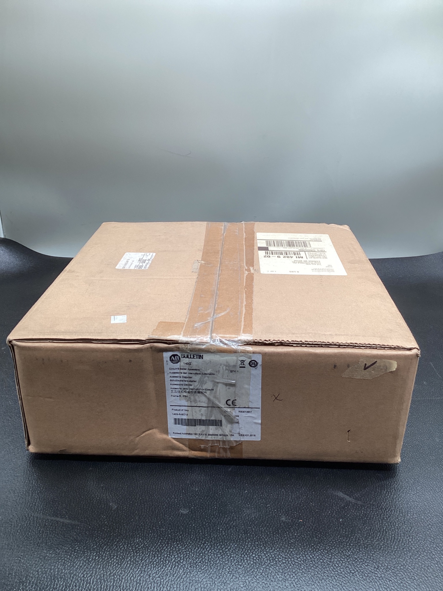 ALLEN BRADLEY 140G-R-BC12 Circuit Breaker Accessory Door NEW 0