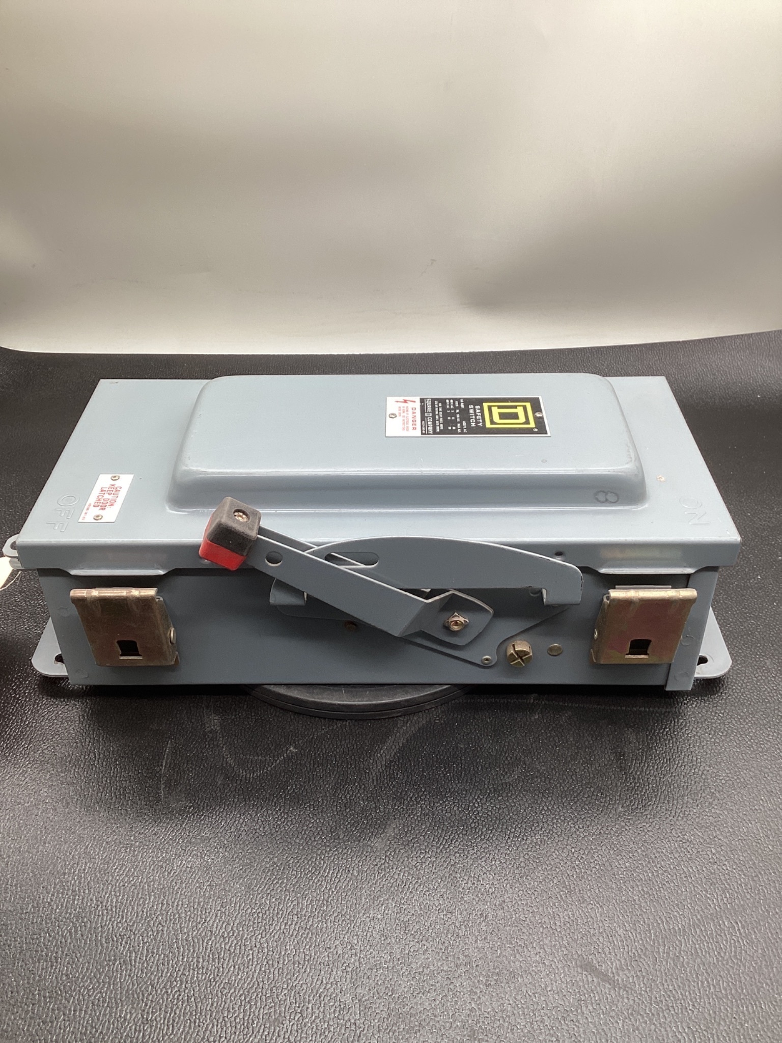 SQUARE D H362AWK 60A 600V 3P Fused Safety Switch USED 1