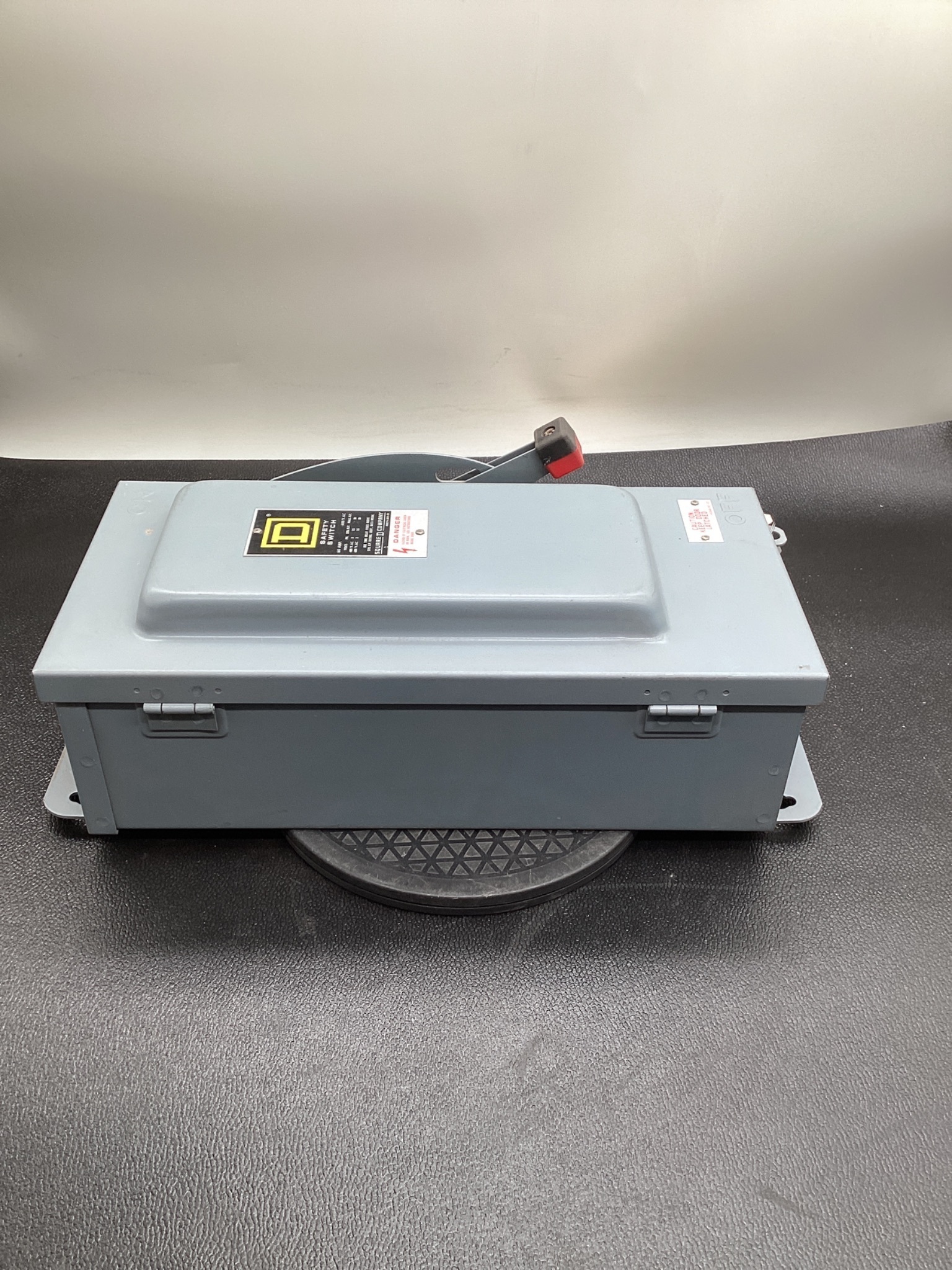 SQUARE D H362AWK 60A 600V 3P Fused Safety Switch USED 3