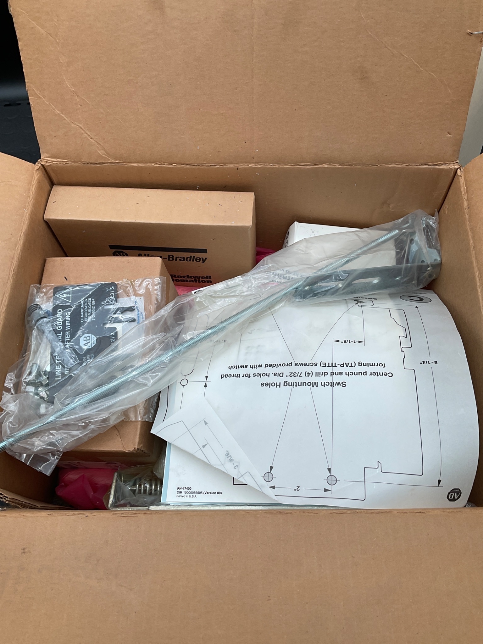 ALLEN BRADLEY 1494V-DH622-A 200A Disconnect Switch Kit NEW 3