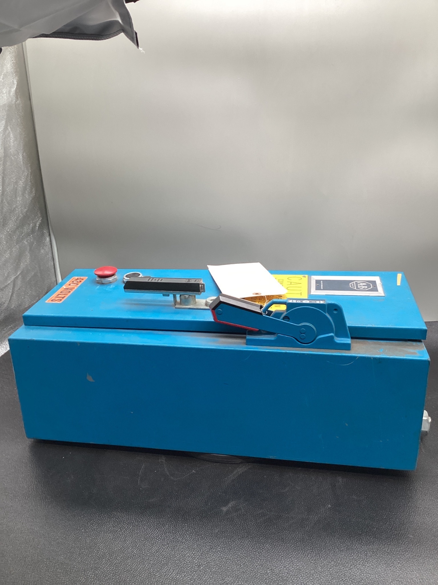 ALLEN BRADLEY 512-M/A25981 Combination Motor Starter USED 3