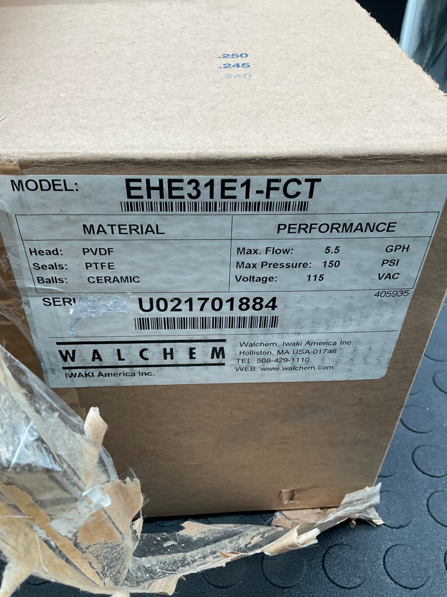 WALCHEM EHE31E1-FCT Chemical Metering Pump NEW 5