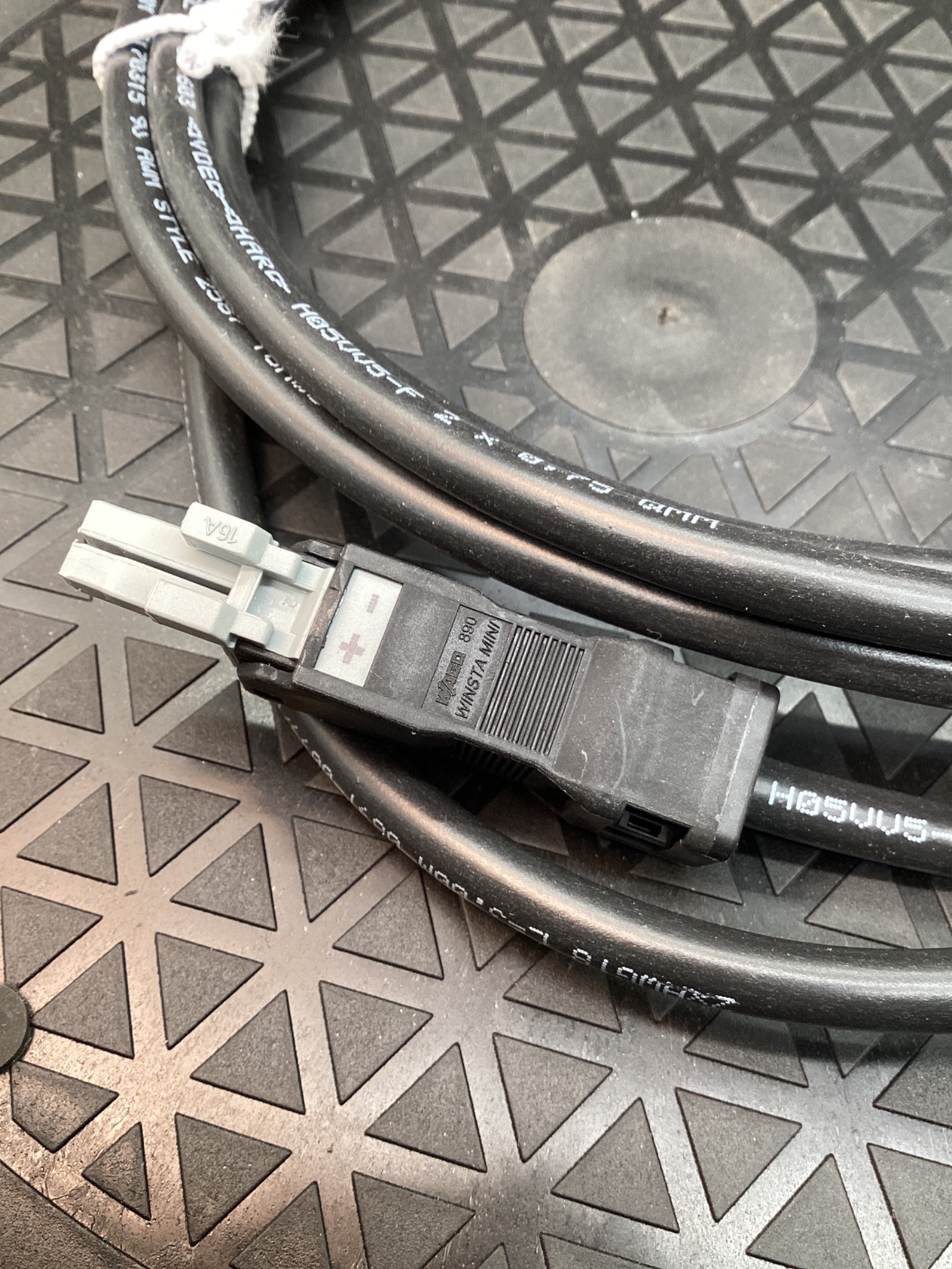 RITTAL SZ 2500.410 LED Light Power Cord 2-Pole 3000mm NEW 2